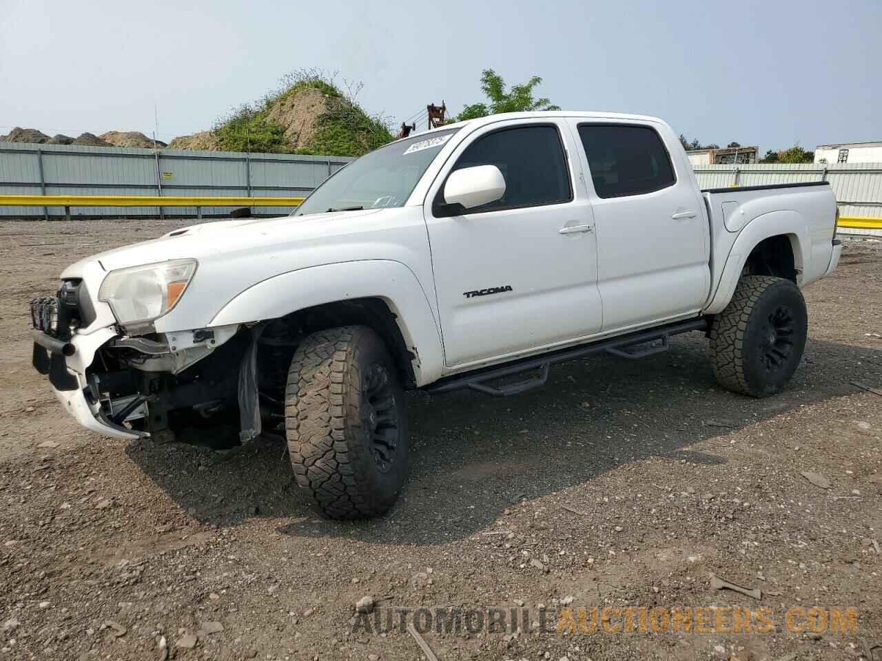 3TMLU4EN4EM142689 TOYOTA TACOMA 2014