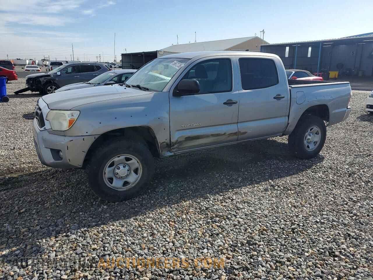 3TMLU4EN4FM203346 TOYOTA TACOMA 2015