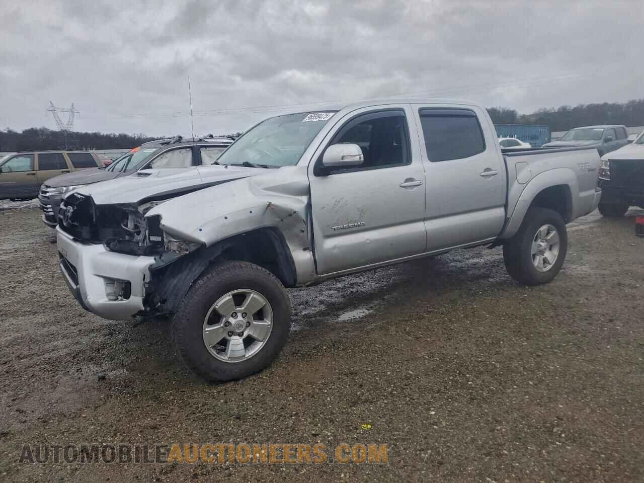 3TMLU4EN5DM123003 TOYOTA TACOMA 2013