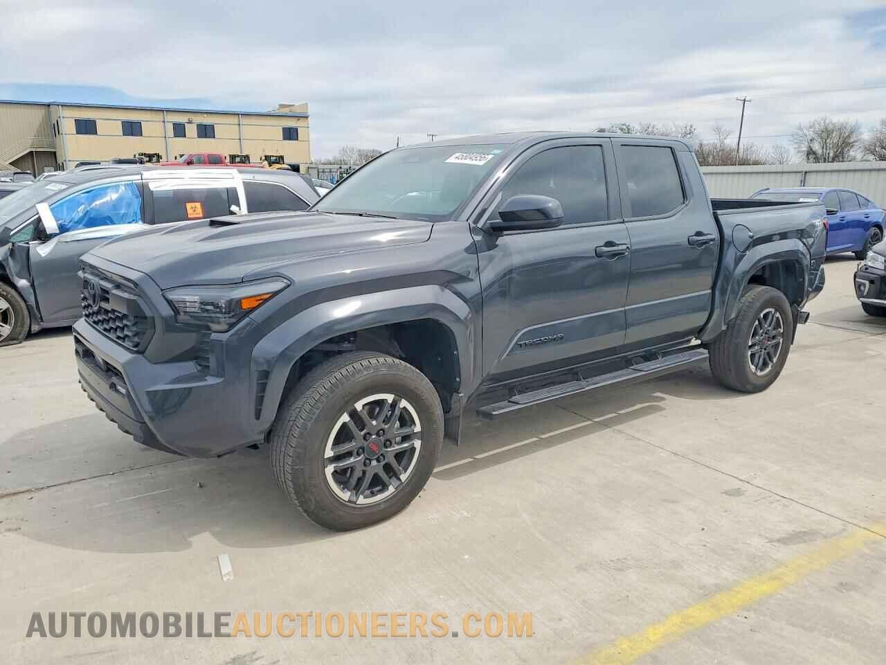 3TYKB5FN0RT001702 TOYOTA TACOMA 2024