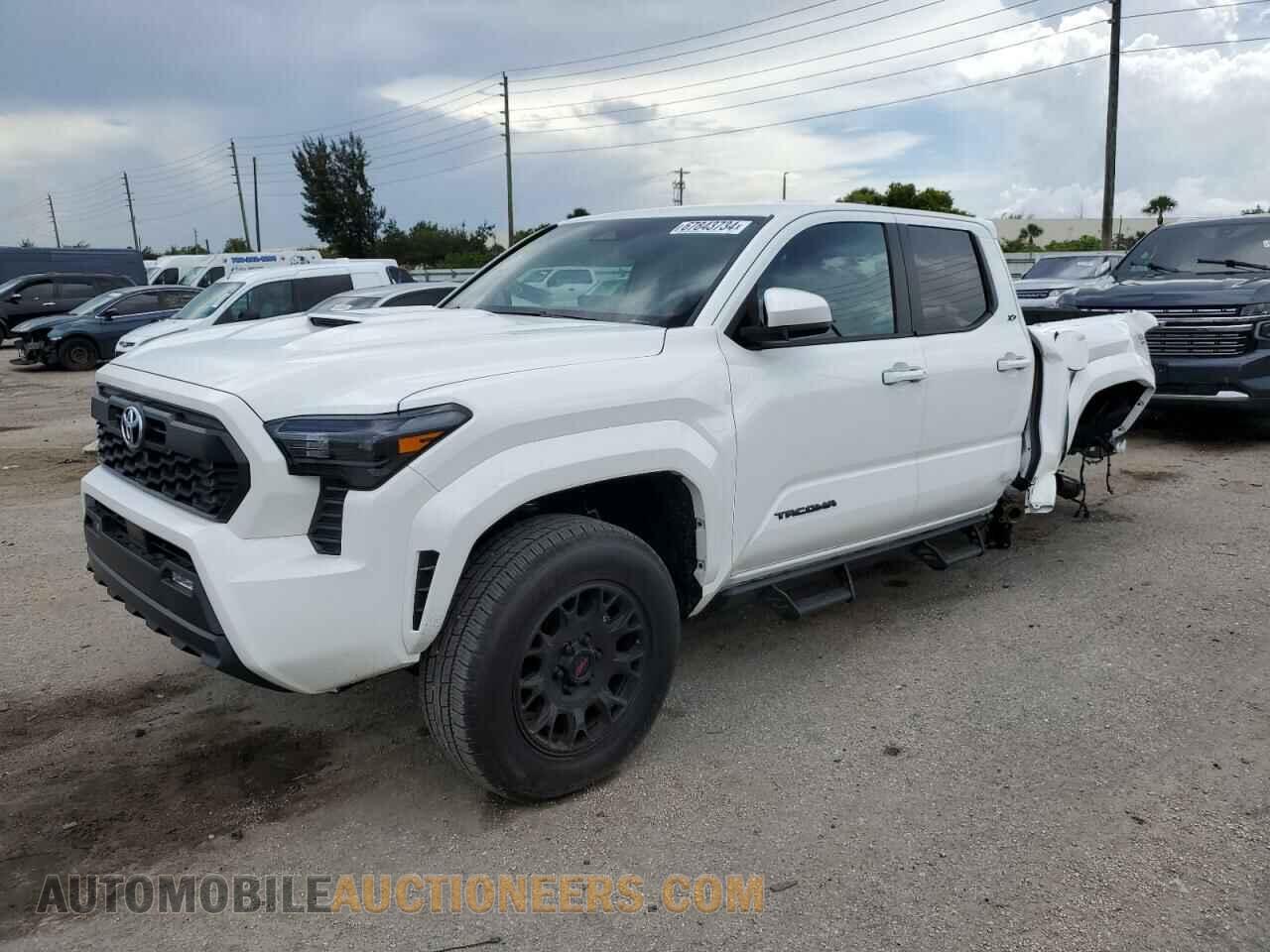 3TYKB5FN2RT004987 TOYOTA TACOMA 2024