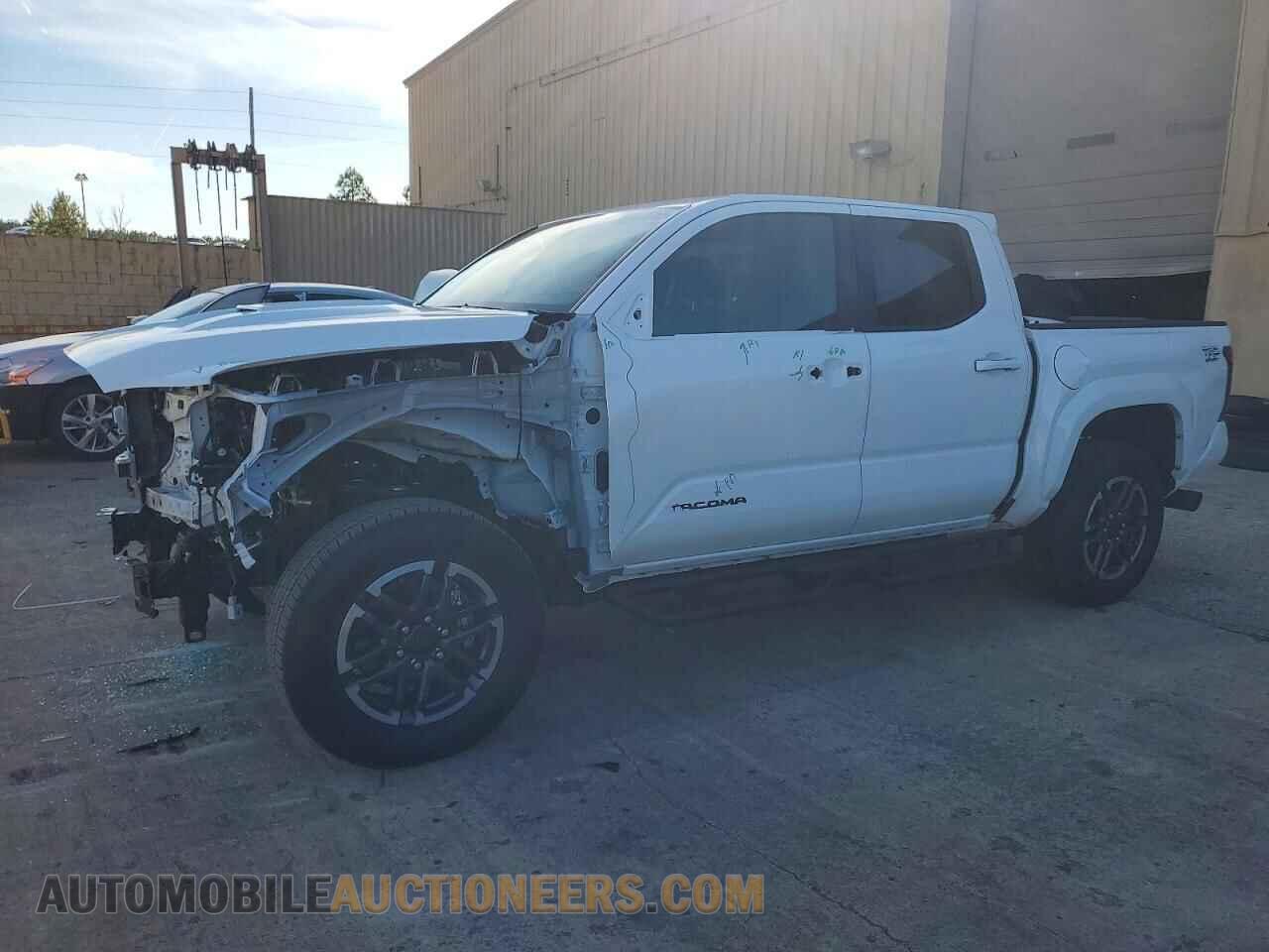 3TYKB5FN3RT012919 TOYOTA TACOMA 2024