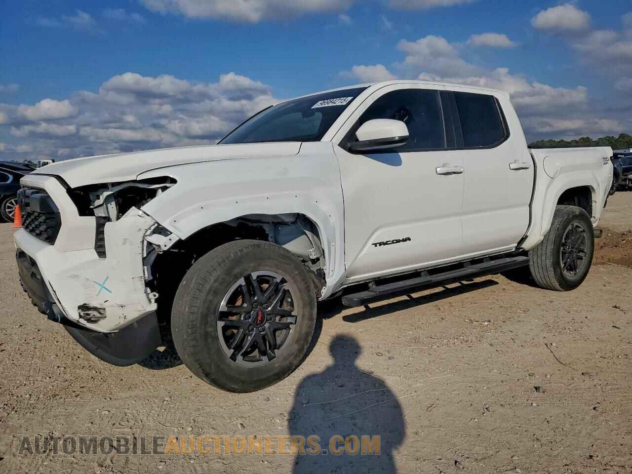3TYKB5FNXRT003229 TOYOTA TACOMA 2024
