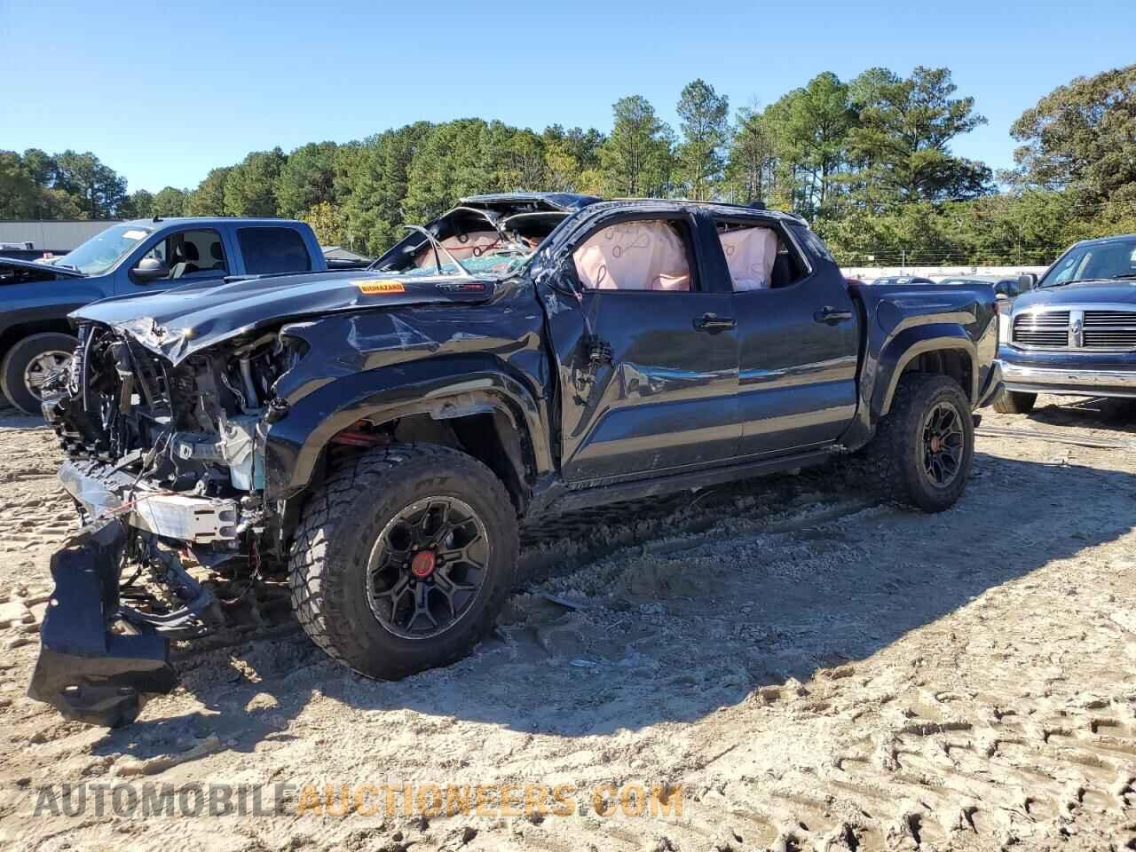 3TYLC5LN3ST017601 TOYOTA TACOMA 2025