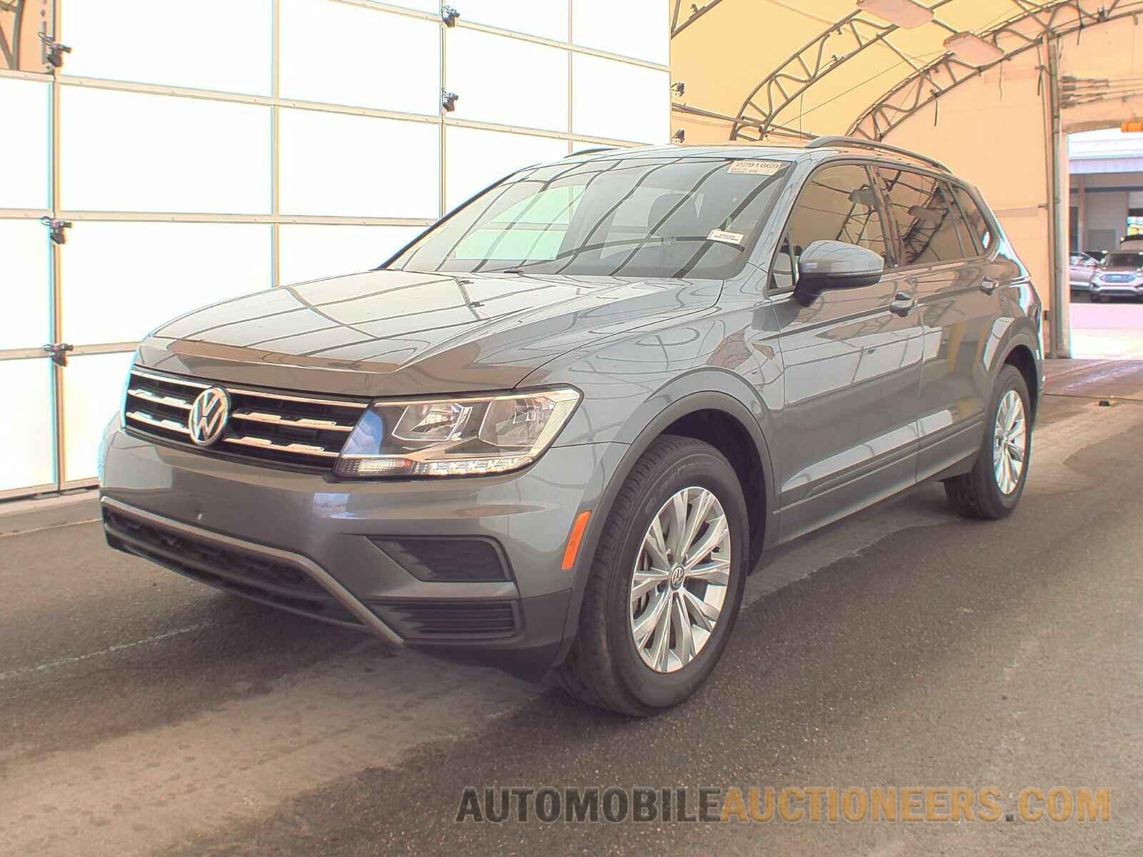 3VV1B7AX7LM182334 Volkswagen Tiguan 2020
