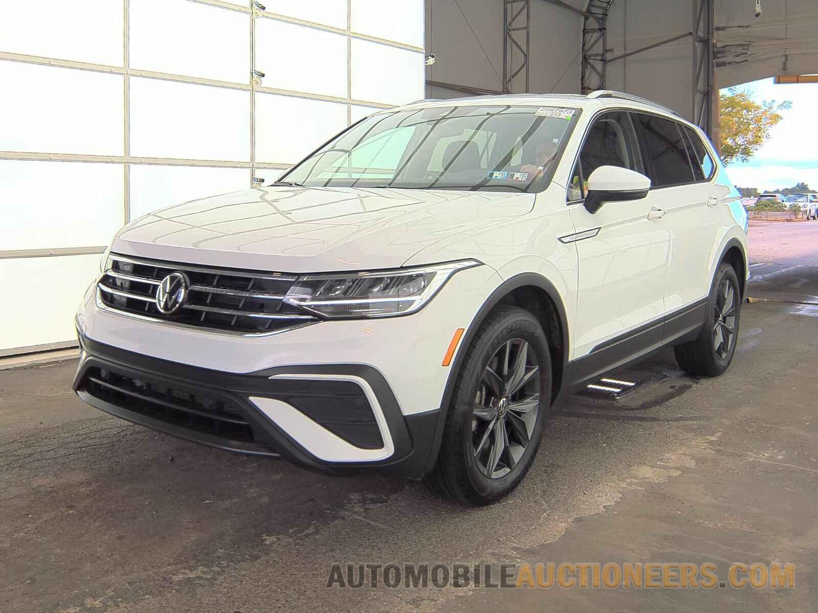 3VV2B7AX0RM029484 Volkswagen Tiguan 2024