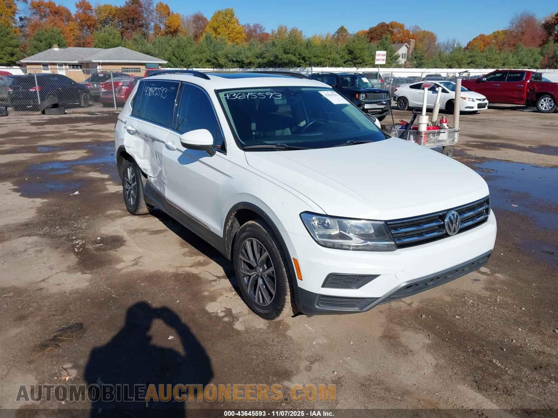3VV2B7AX2JM213930 VOLKSWAGEN TIGUAN 2018