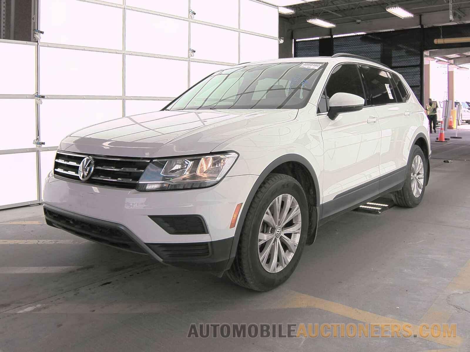 3VV2B7AX3KM195858 Volkswagen Tiguan 2019