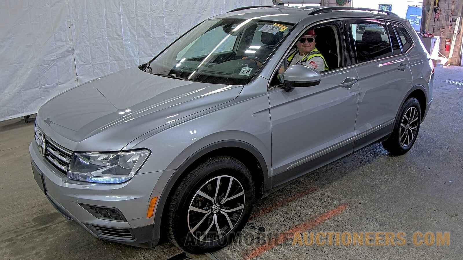 3VV2B7AX5MM108481 Volkswagen Tiguan 2021