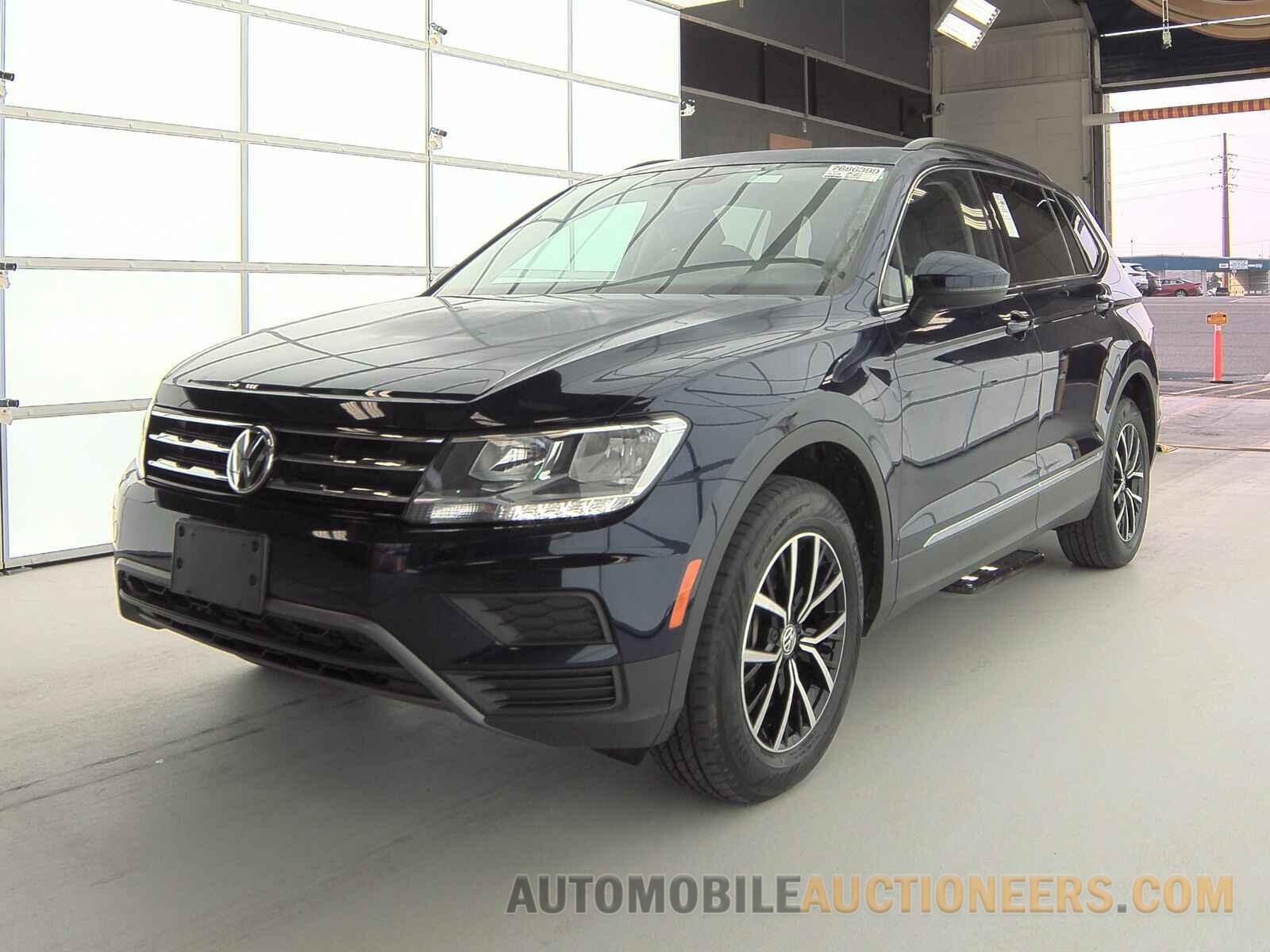 3VV2B7AX7MM123726 Volkswagen Tiguan 2021