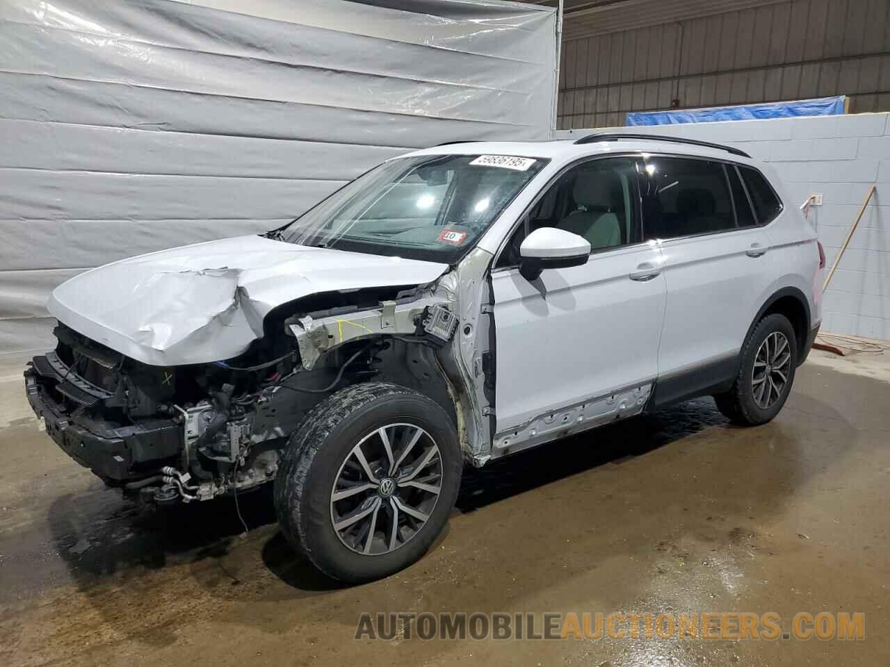 3VV2B7AX9JM197161 VOLKSWAGEN TIGUAN 2018
