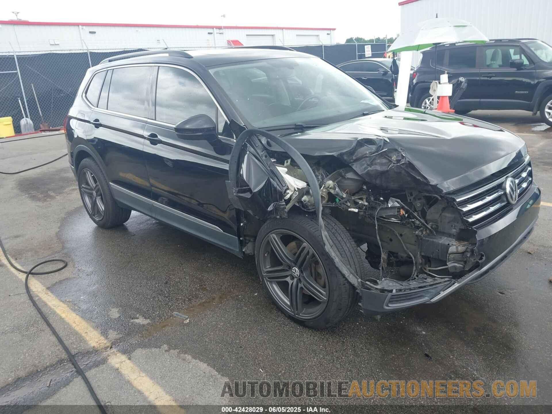 3VV3B7AX7JM076018 VOLKSWAGEN TIGUAN 2018