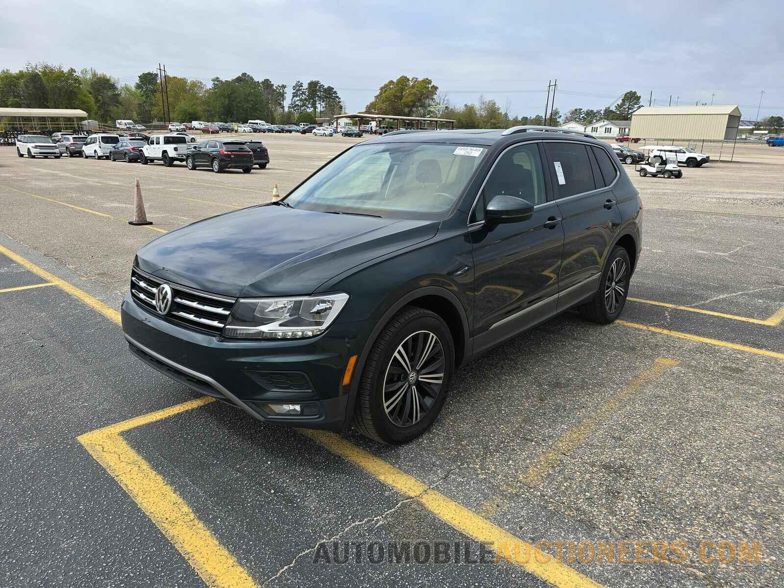 3VV3B7AX9JM038306 Volkswagen Tiguan 2018