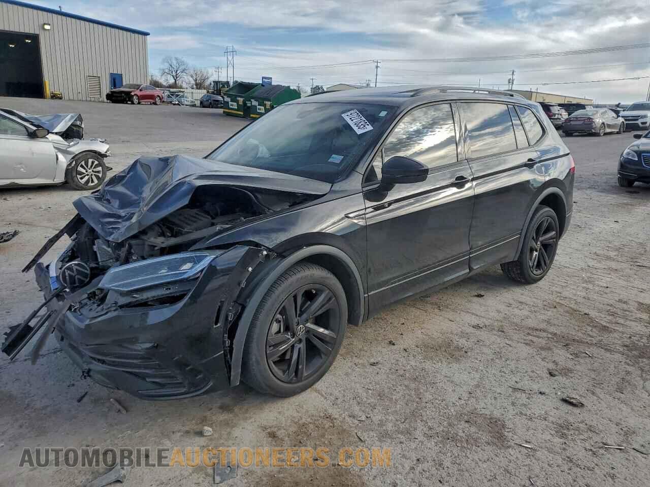 3VVCB7AX0PM077892 VOLKSWAGEN TIGUAN 2023