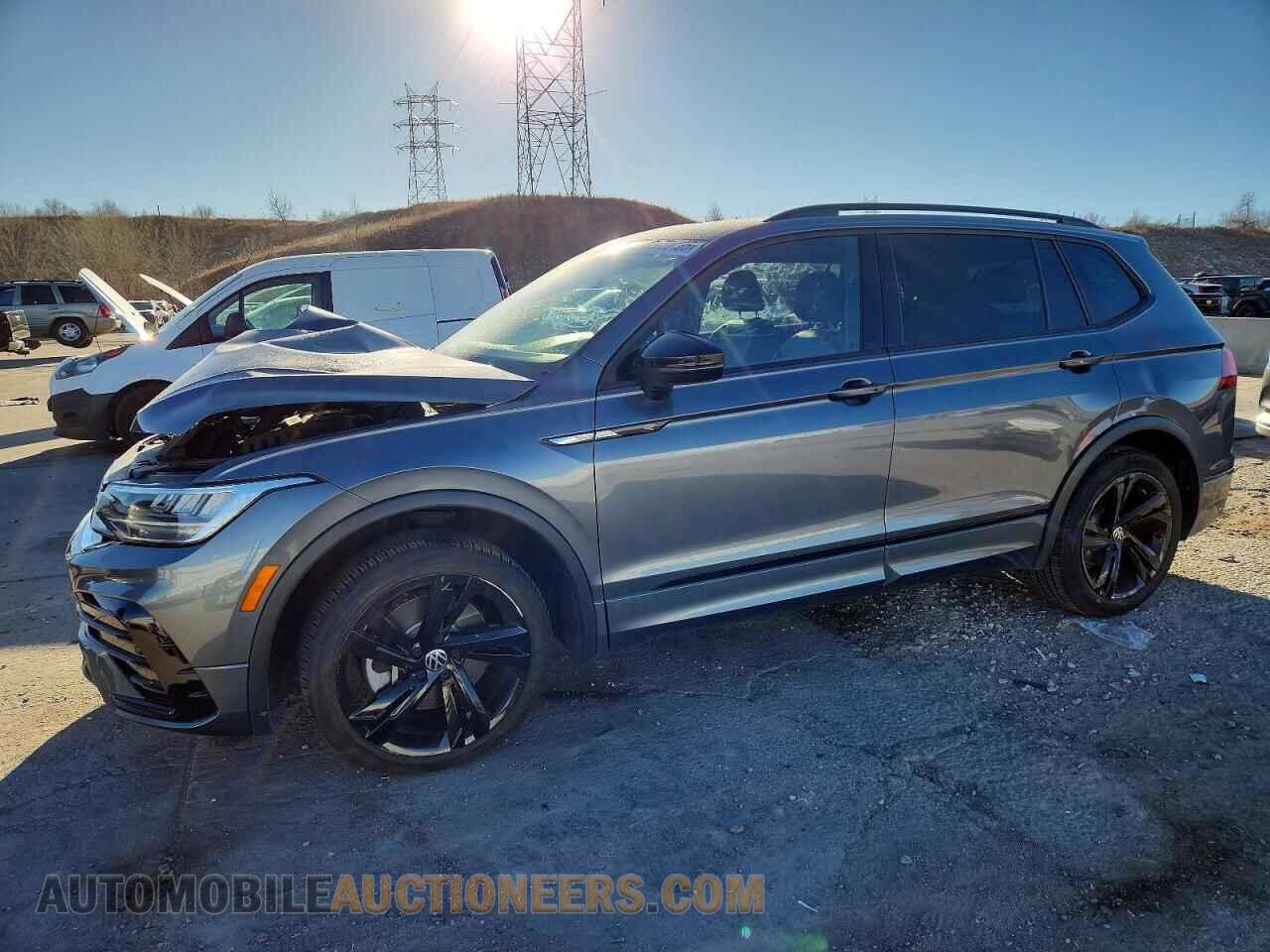3VVCB7AX3PM069673 VOLKSWAGEN TIGUAN 2023