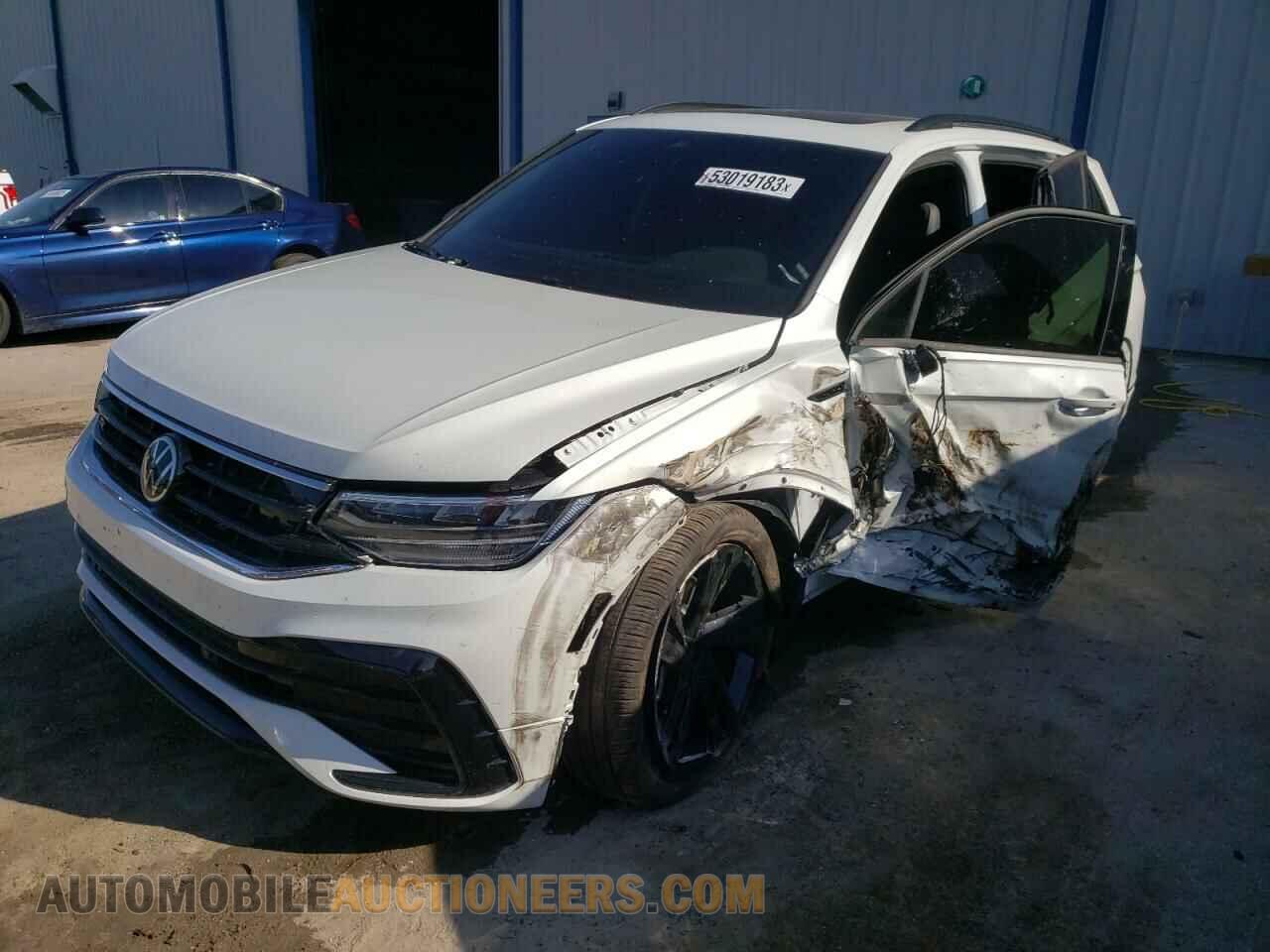 3VVCB7AX4PM019686 VOLKSWAGEN TIGUAN 2023