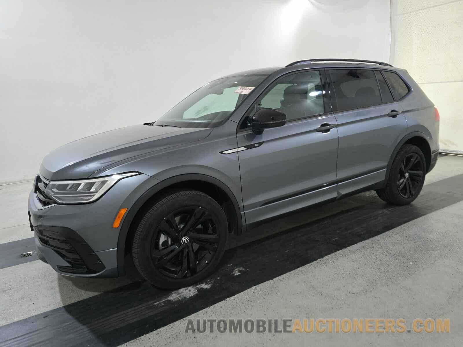 3VVCB7AX4PM046810 Volkswagen Tiguan 2023