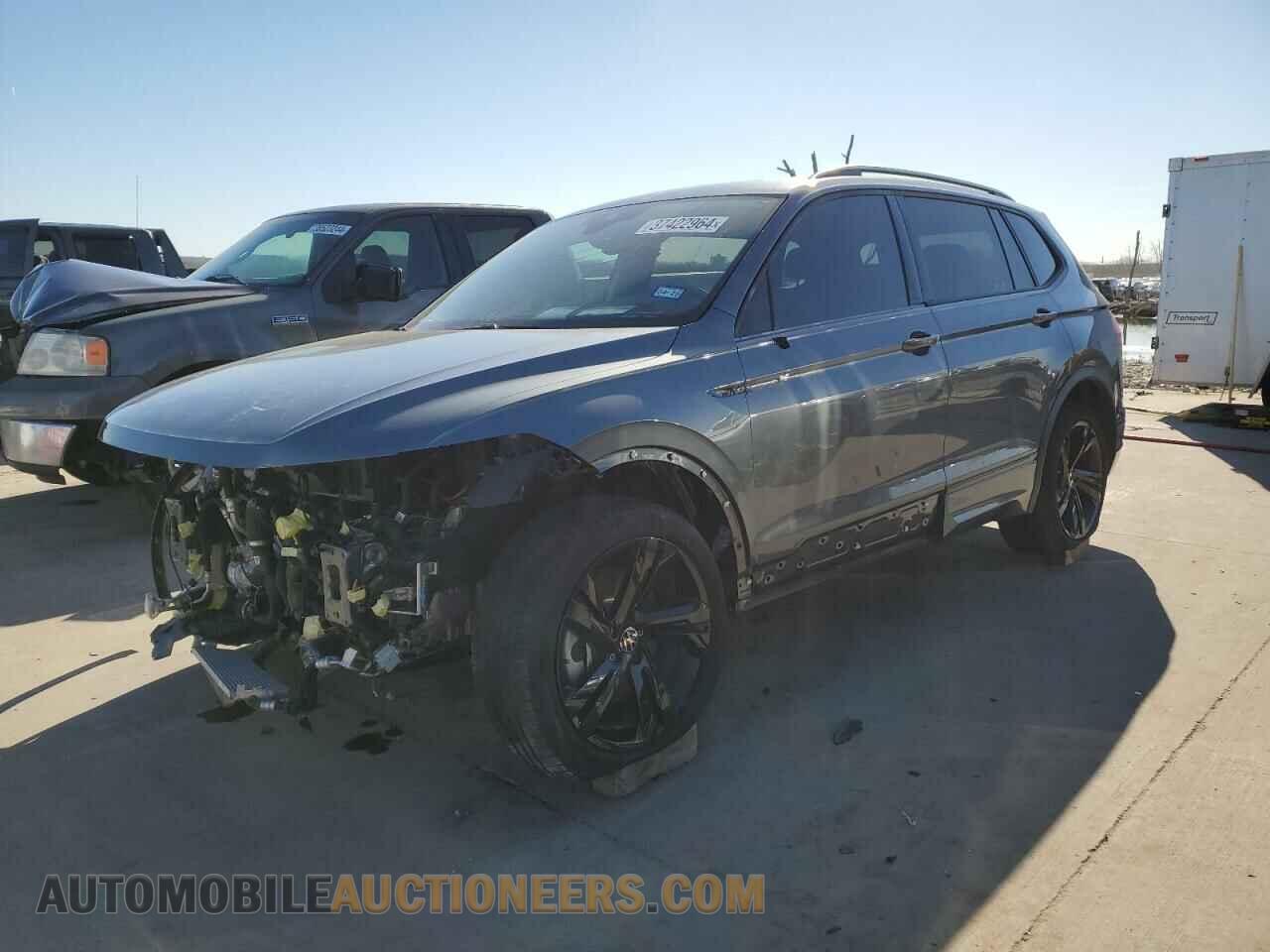 3VVCB7AX4PM069326 VOLKSWAGEN TIGUAN 2023