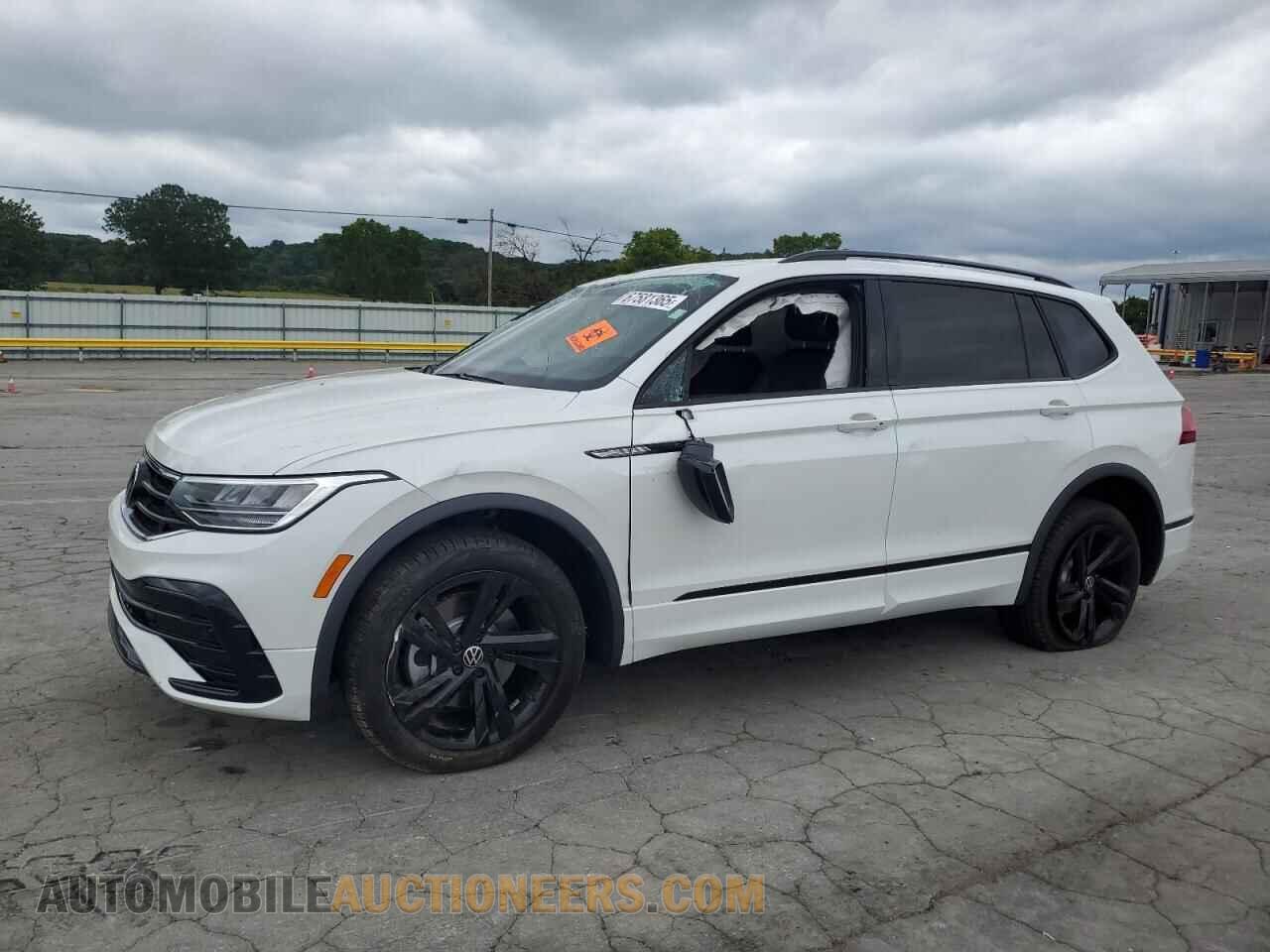 3VVCB7AX6PM118946 VOLKSWAGEN TIGUAN 2023