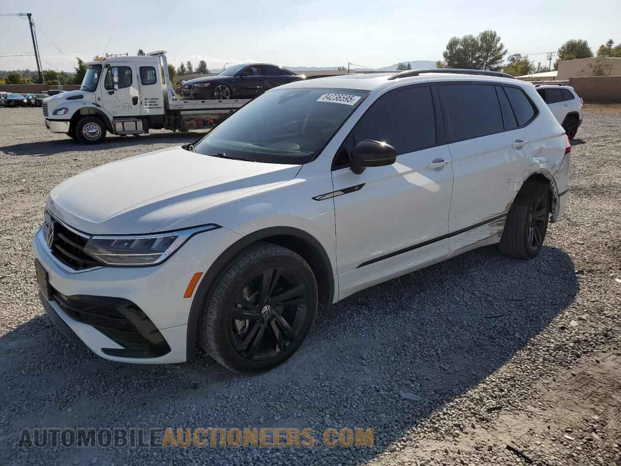 3VVCB7AX8PM031064 VOLKSWAGEN TIGUAN 2023