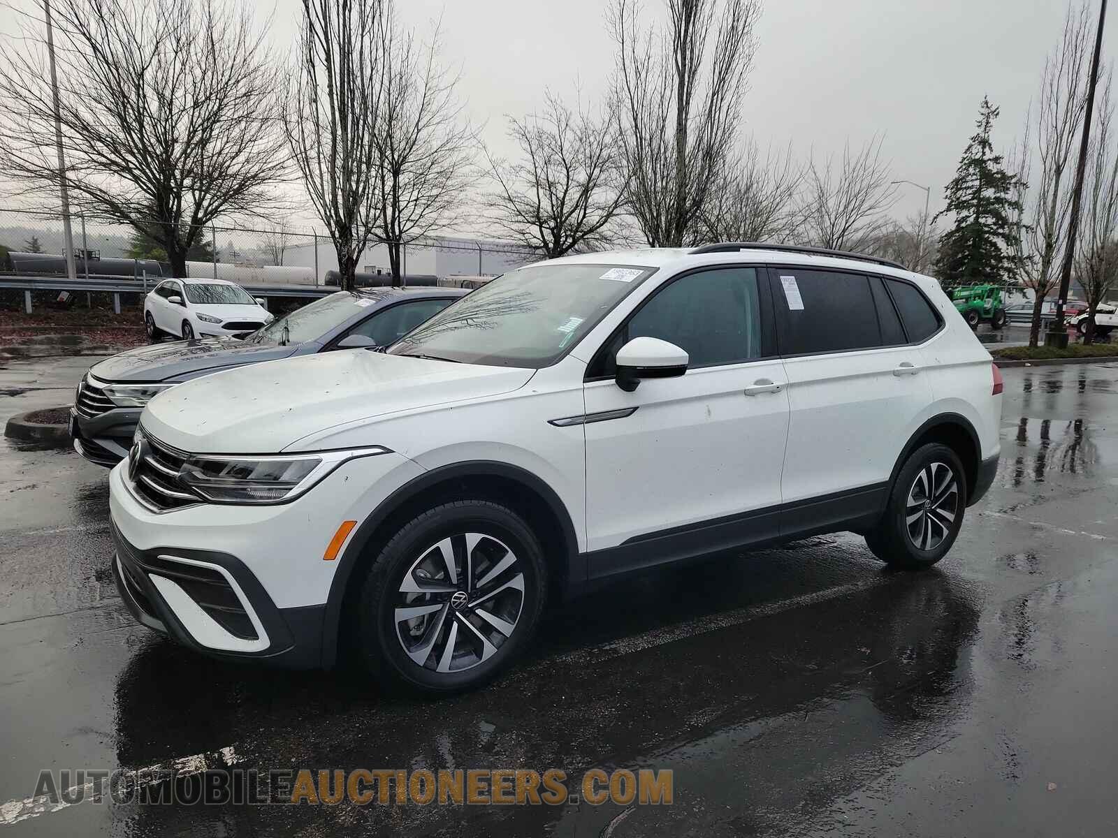 3VVRB7AX4PM073032 Volkswagen Tiguan 2023