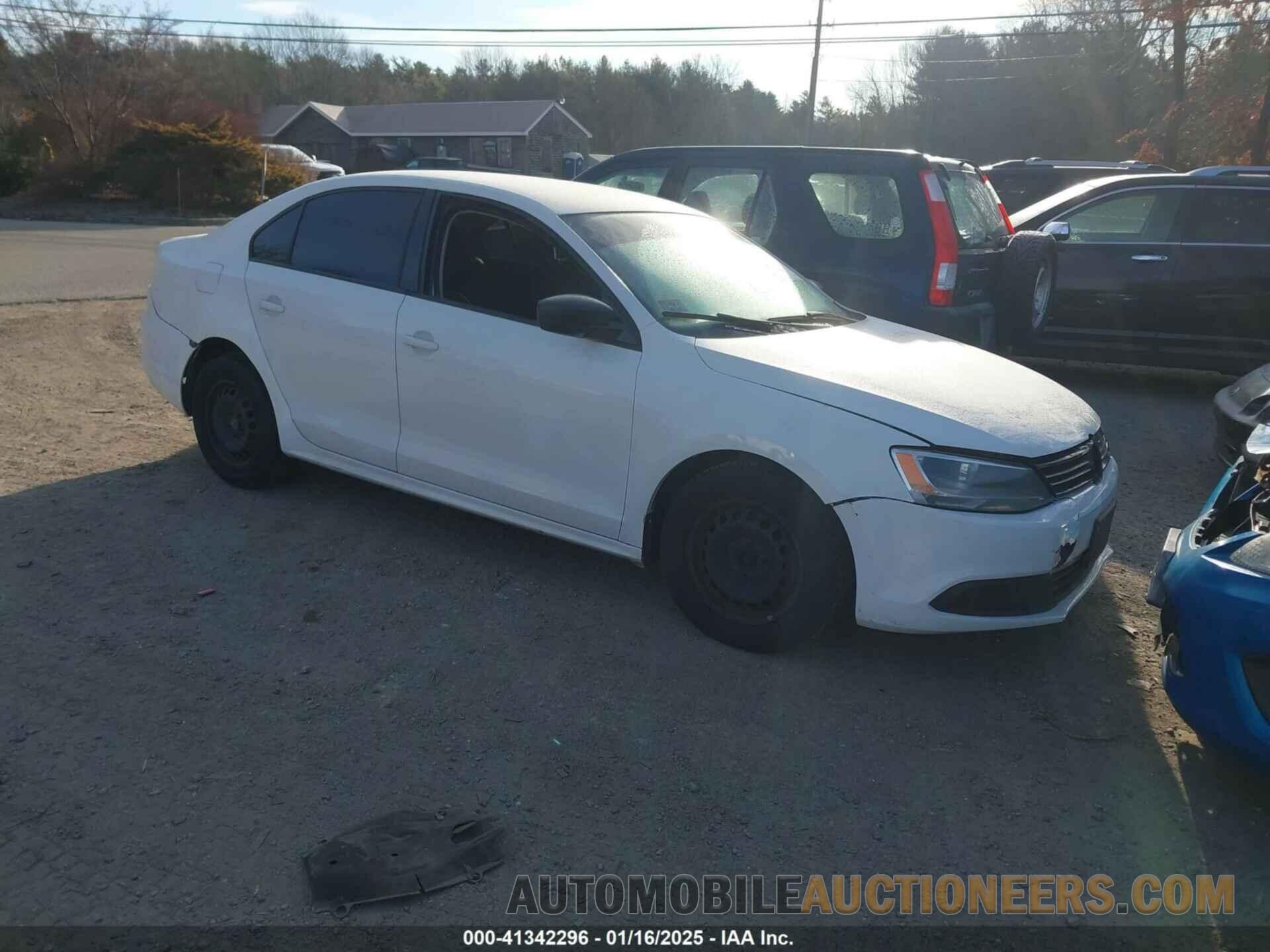 3VW2K7AJ5CM470042 VOLKSWAGEN JETTA 2012