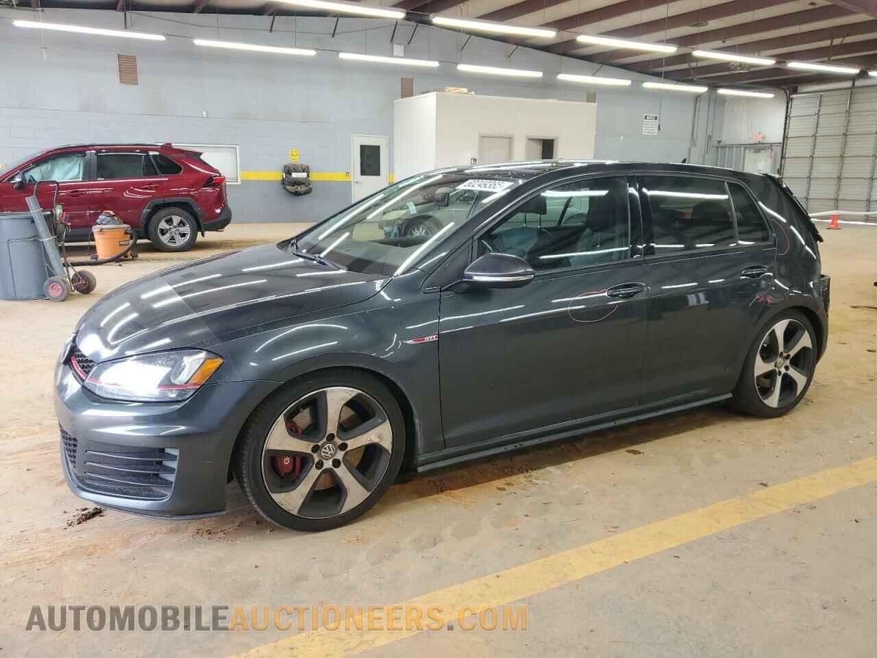 3VW547AU7HM036228 VOLKSWAGEN GTI 2017