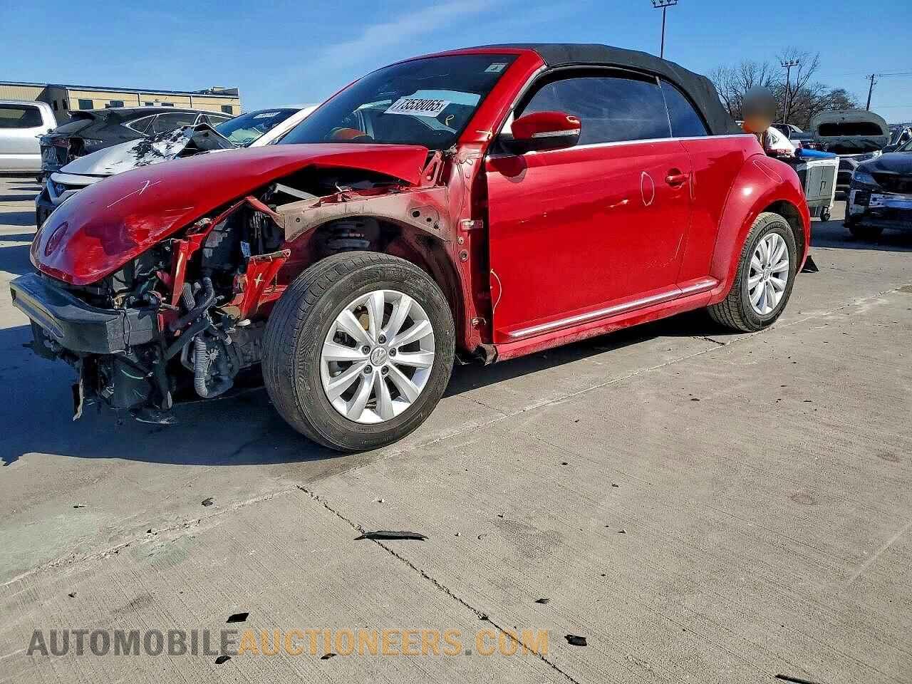 3VW5DAAT8JM516708 VOLKSWAGEN BEETLE 2018