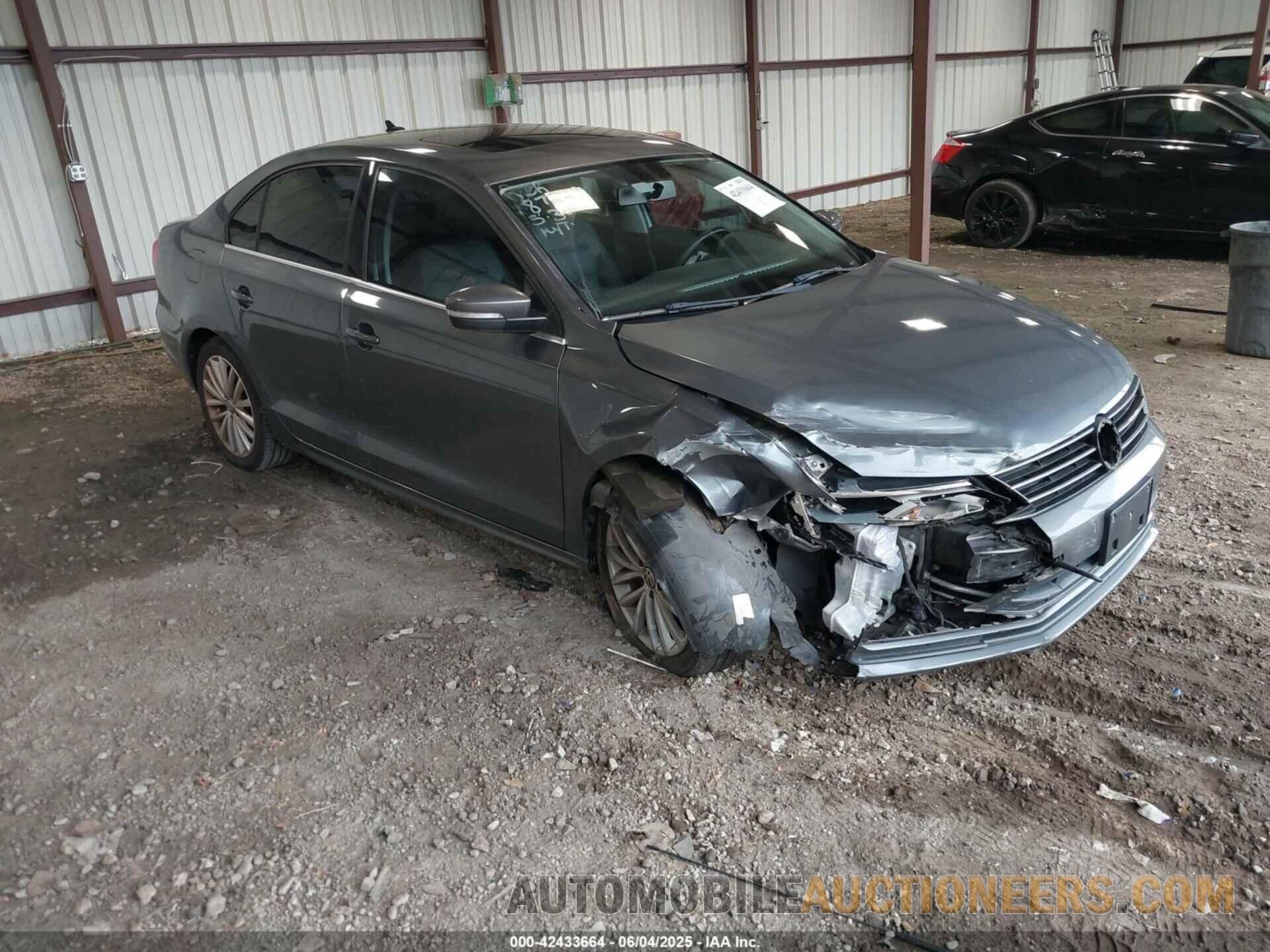 3VWD07AJ9FM310300 VOLKSWAGEN JETTA 2015
