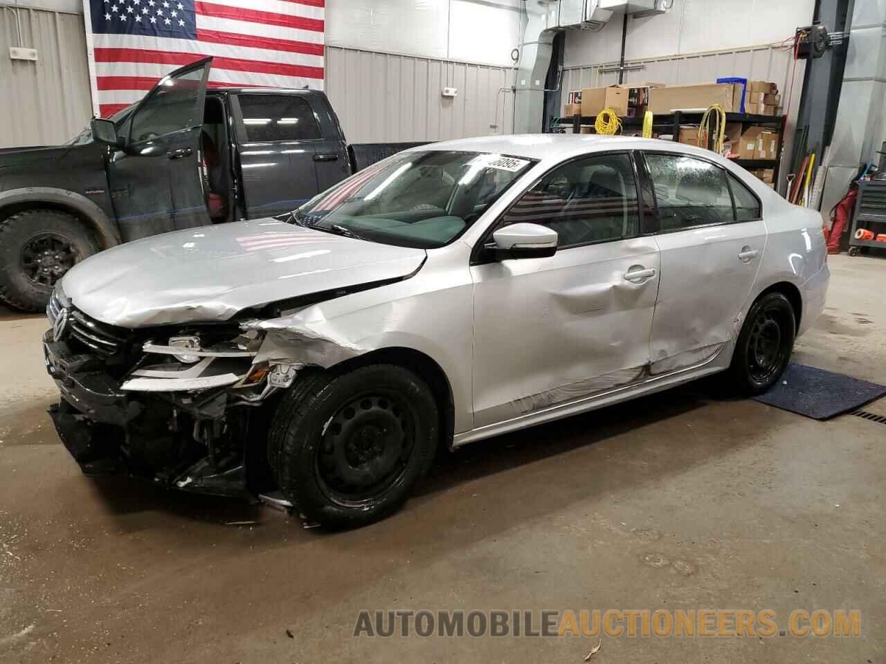 3VWD17AJ4EM241530 VOLKSWAGEN JETTA 2014