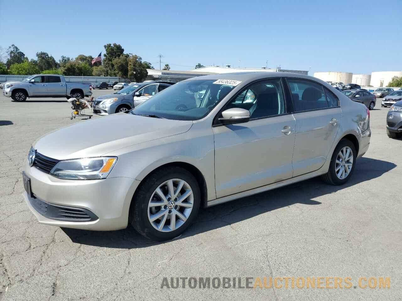 3VWDP7AJ0CM456267 VOLKSWAGEN JETTA 2012