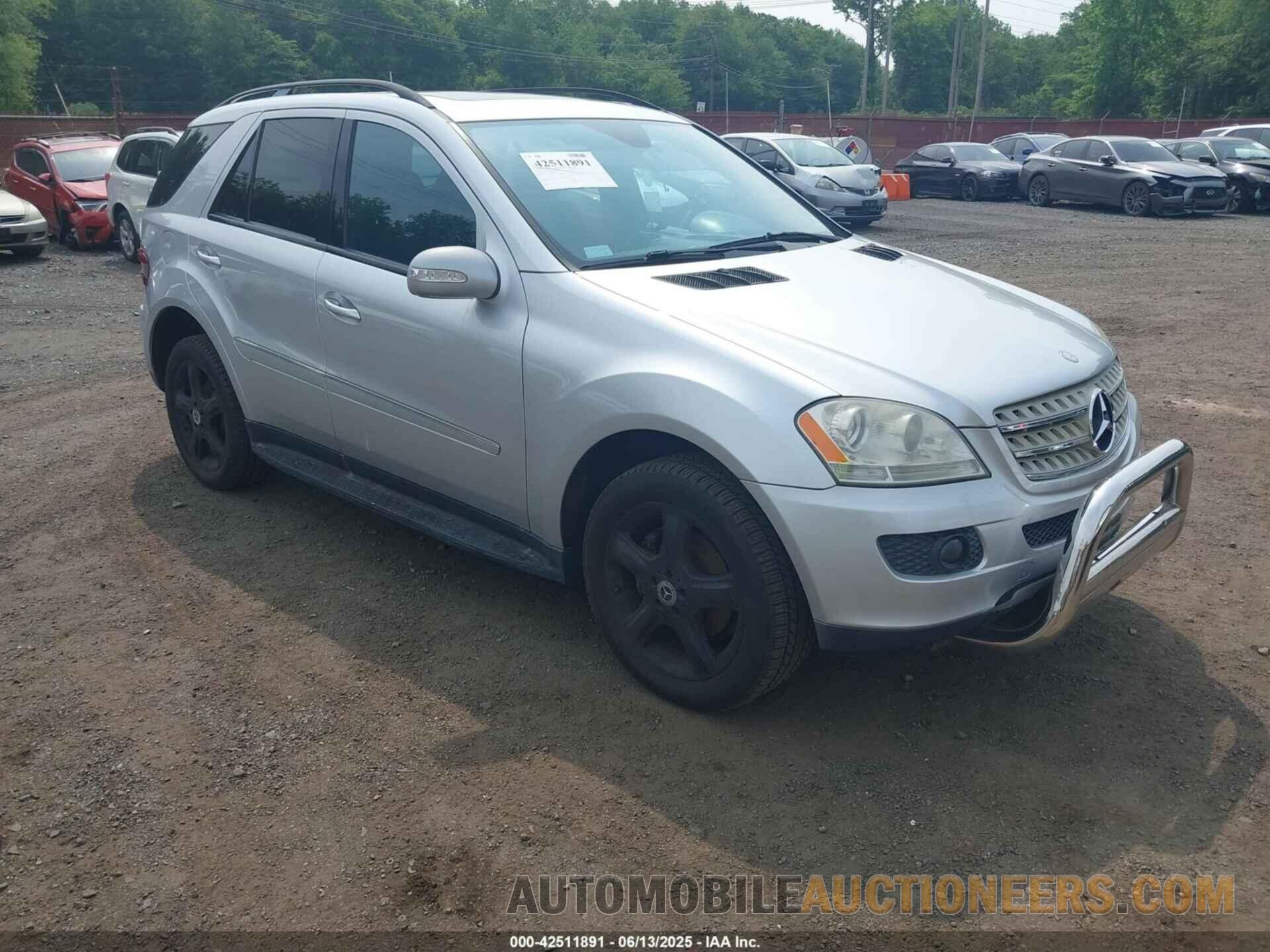 4JGBB86E18A328811 MERCEDES-BENZ ML 350 2008