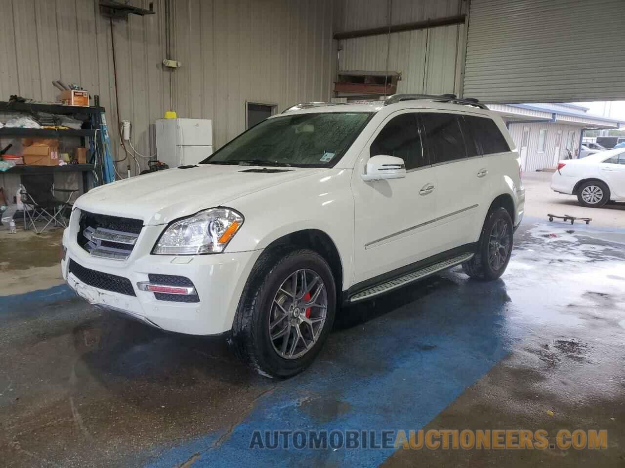 4JGBF7BE5BA634597 MERCEDES-BENZ GL-CLASS 2011