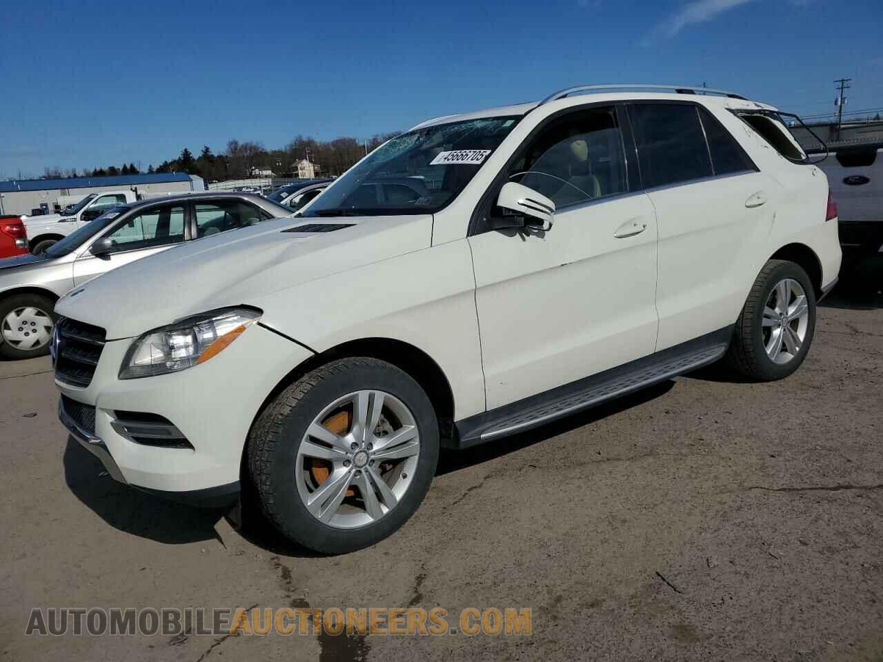 4JGDA2EB2DA217534 MERCEDES-BENZ M-CLASS 2013