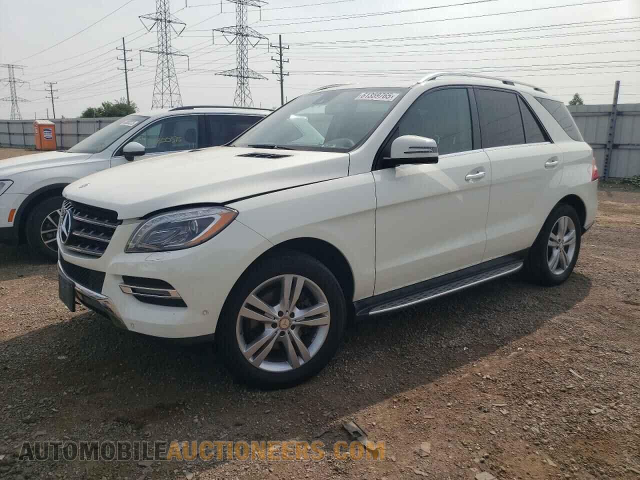 4JGDA2EB3DA149938 MERCEDES-BENZ M-CLASS 2013