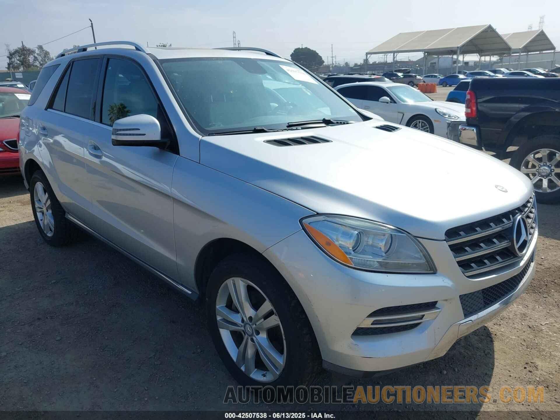 4JGDA2EB5DA252634 MERCEDES-BENZ ML 350 BLUETEC 2013