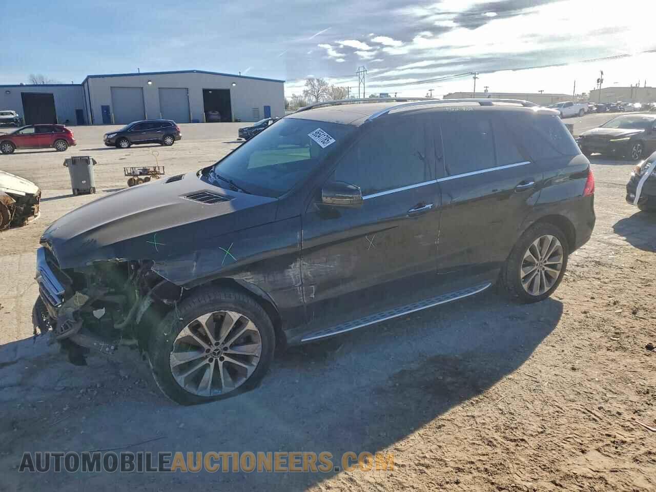4JGDA5HB3JB118871 MERCEDES-BENZ GLE-CLASS 2018