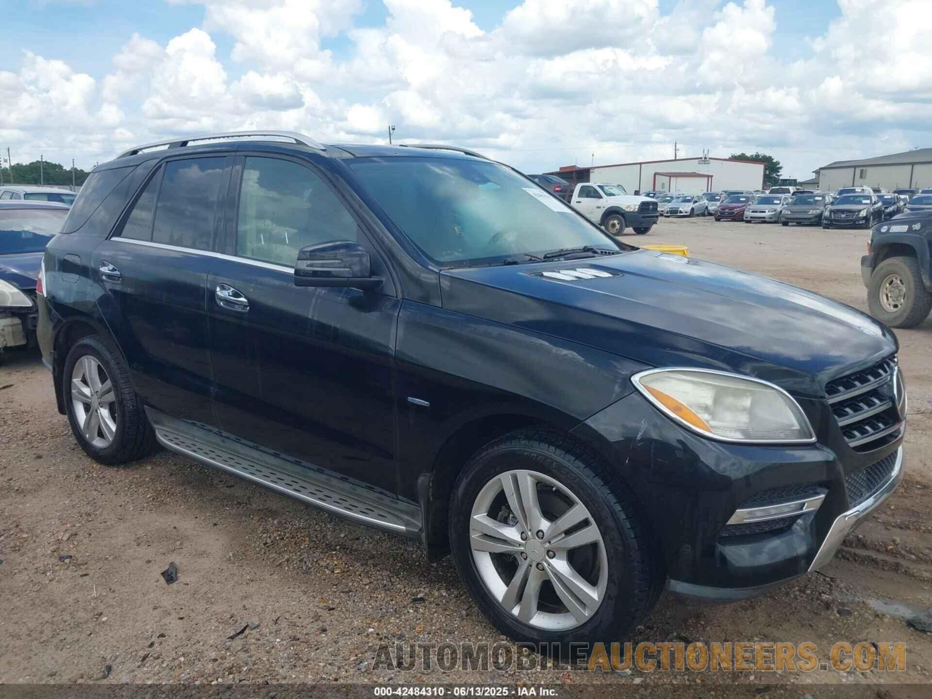 4JGDA5HB4CA008744 MERCEDES-BENZ ML 350 2012