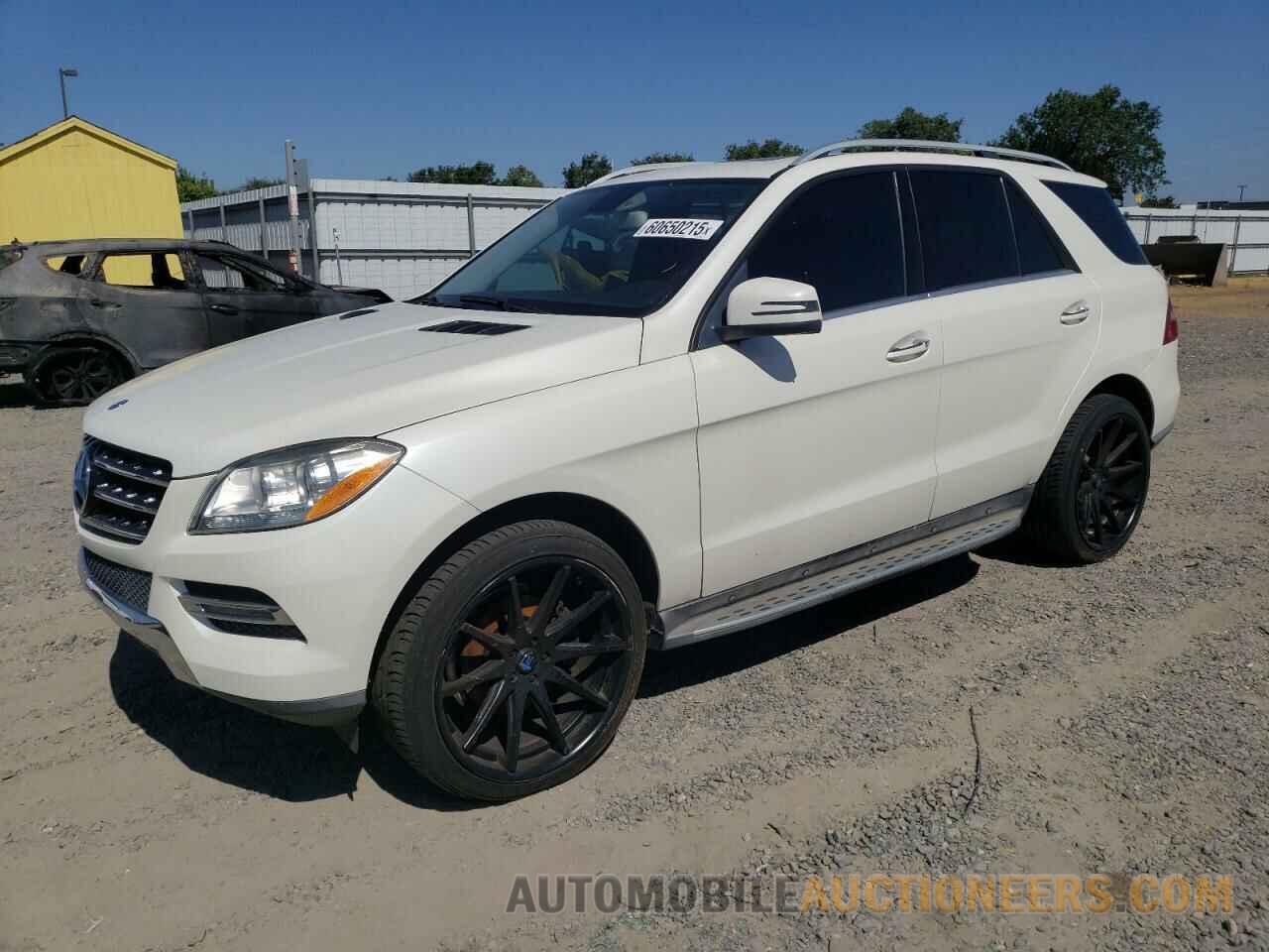 4JGDA5JB1DA147029 MERCEDES-BENZ M-CLASS 2013