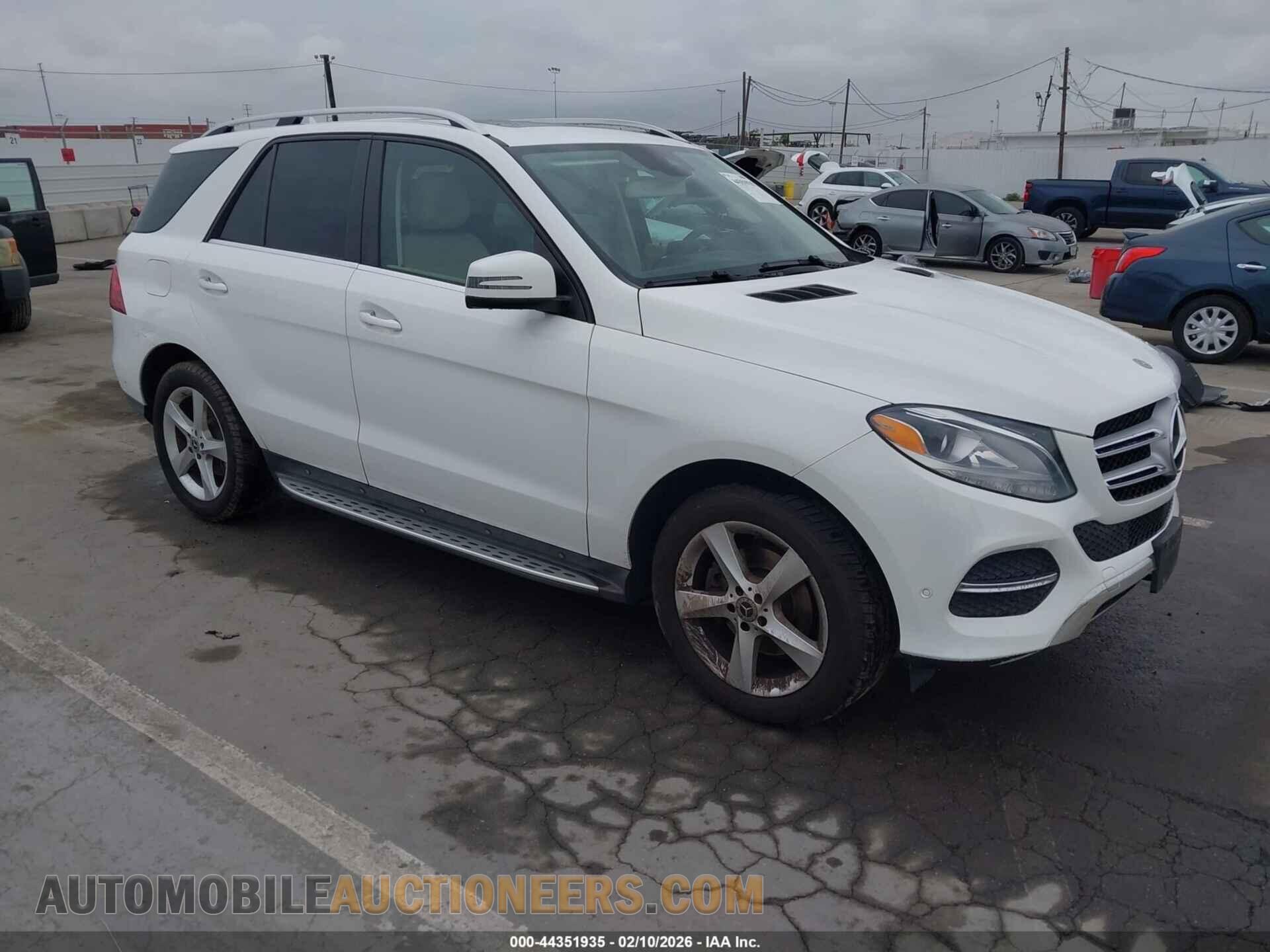 4JGDA5JB3JB074008 MERCEDES-BENZ GLE 350 2018