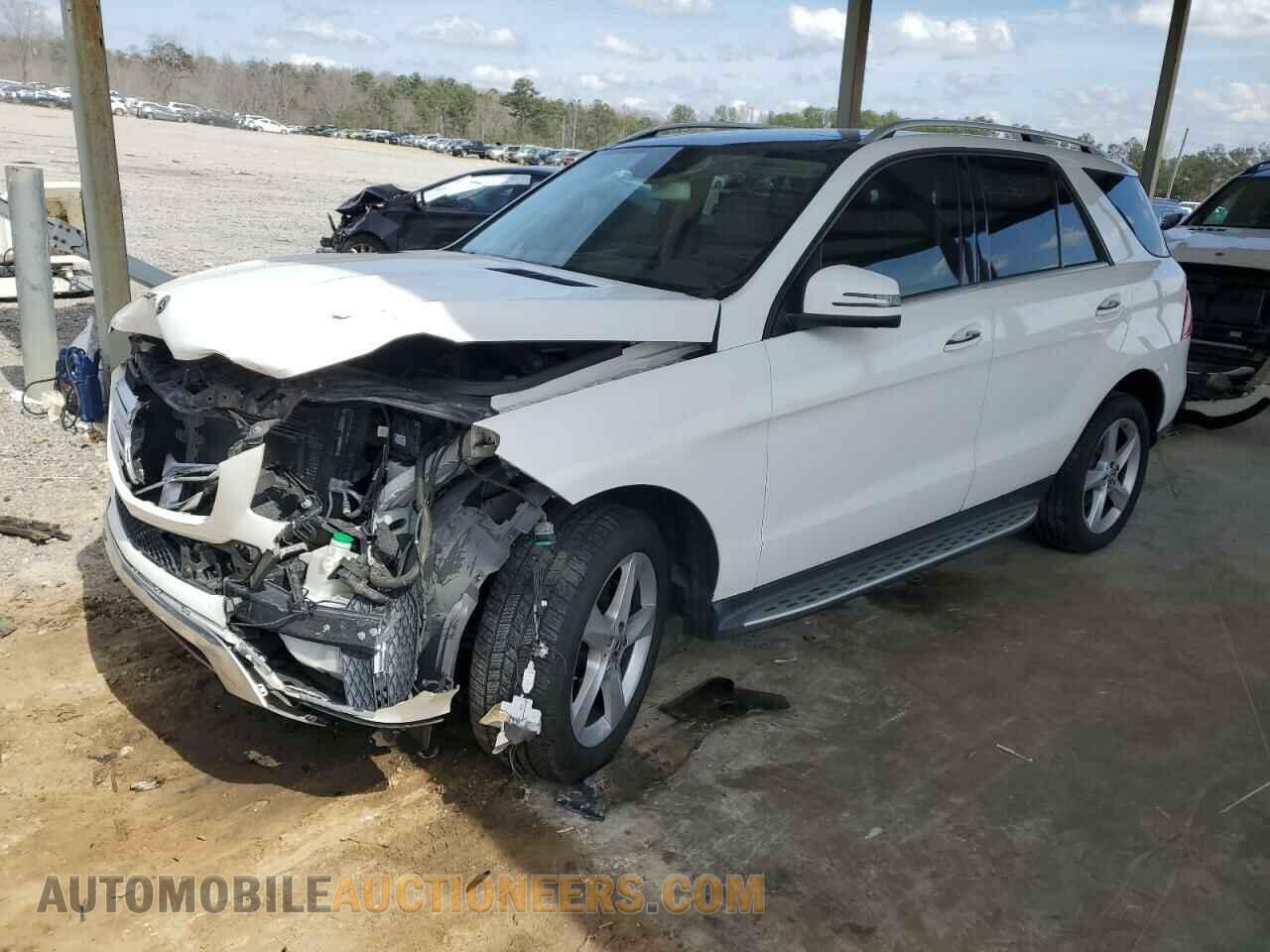 4JGDA5JB3JB083632 MERCEDES-BENZ GLE-CLASS 2018