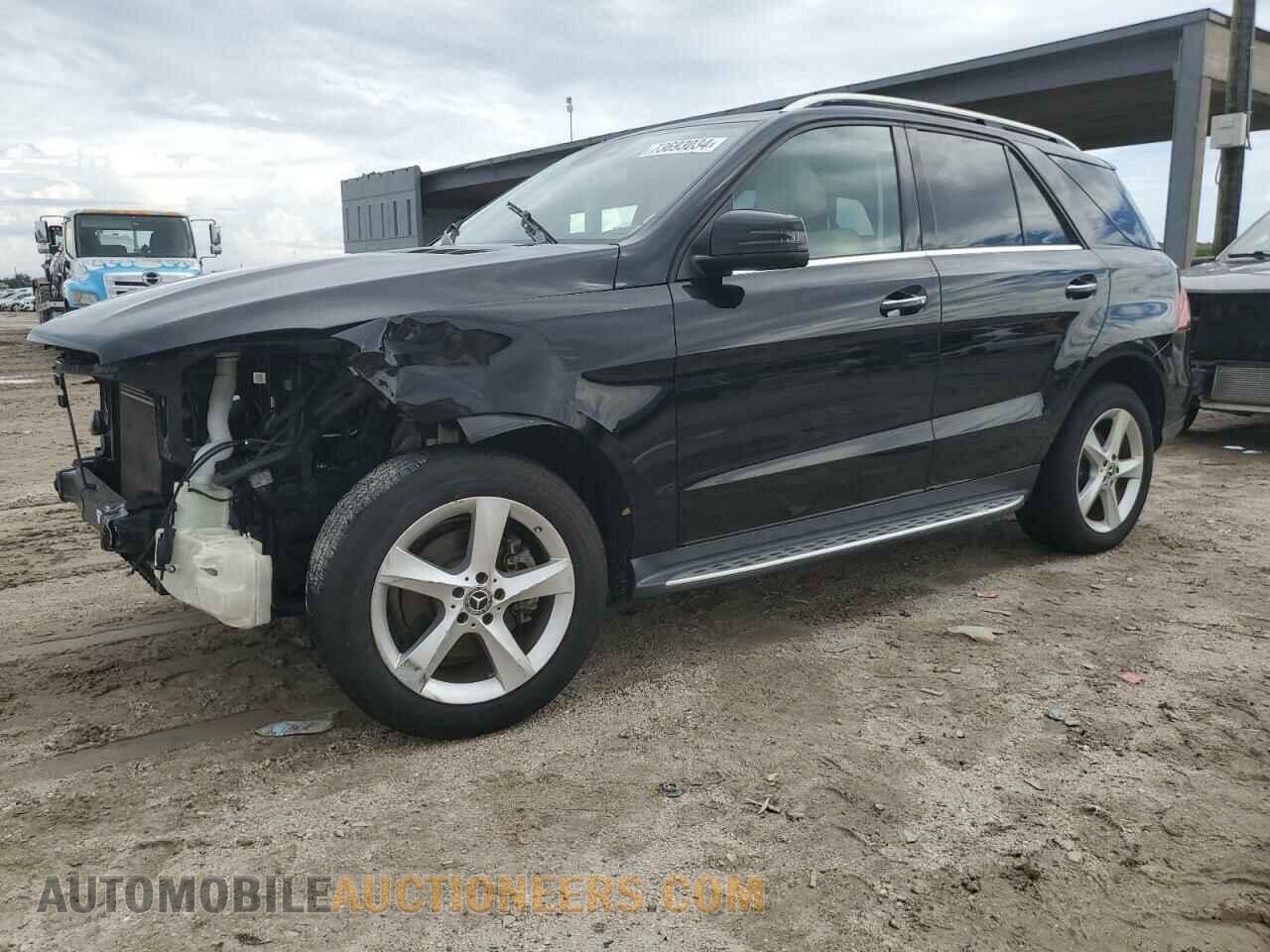 4JGDA5JB3JB169409 MERCEDES-BENZ GLE-CLASS 2018