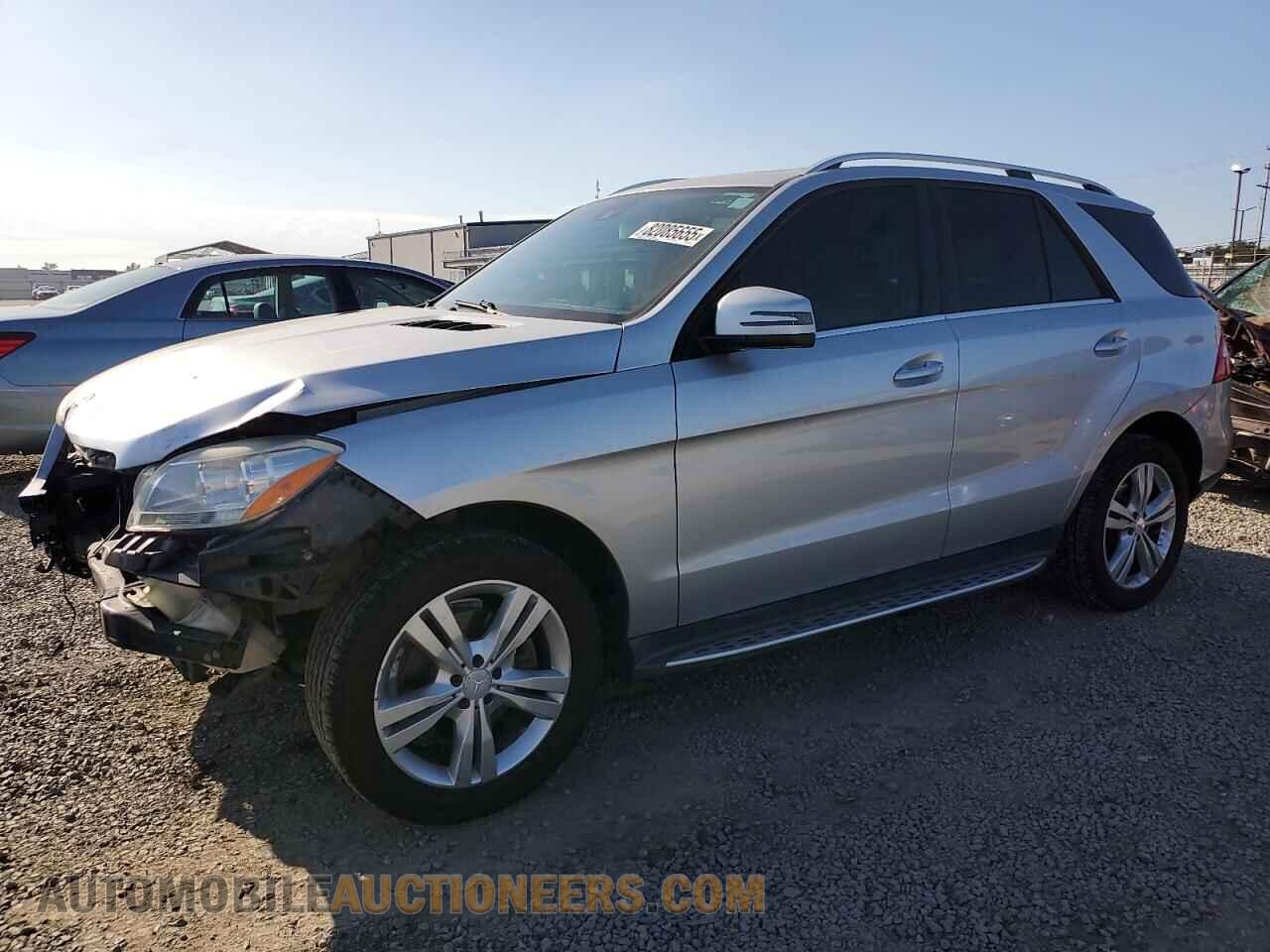 4JGDA5JB8DA212930 MERCEDES-BENZ M-CLASS 2013