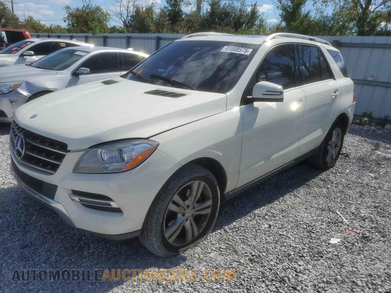 4JGDA5JB9DA234693 MERCEDES-BENZ M-CLASS 2013