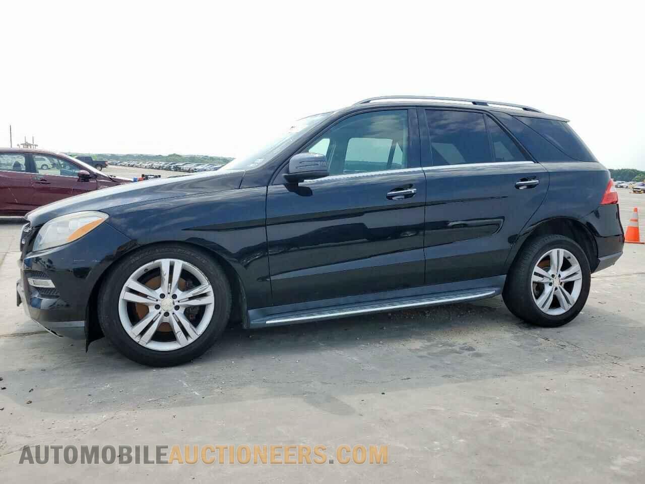 4JGDA5JB9DA265667 MERCEDES-BENZ M-CLASS 2013