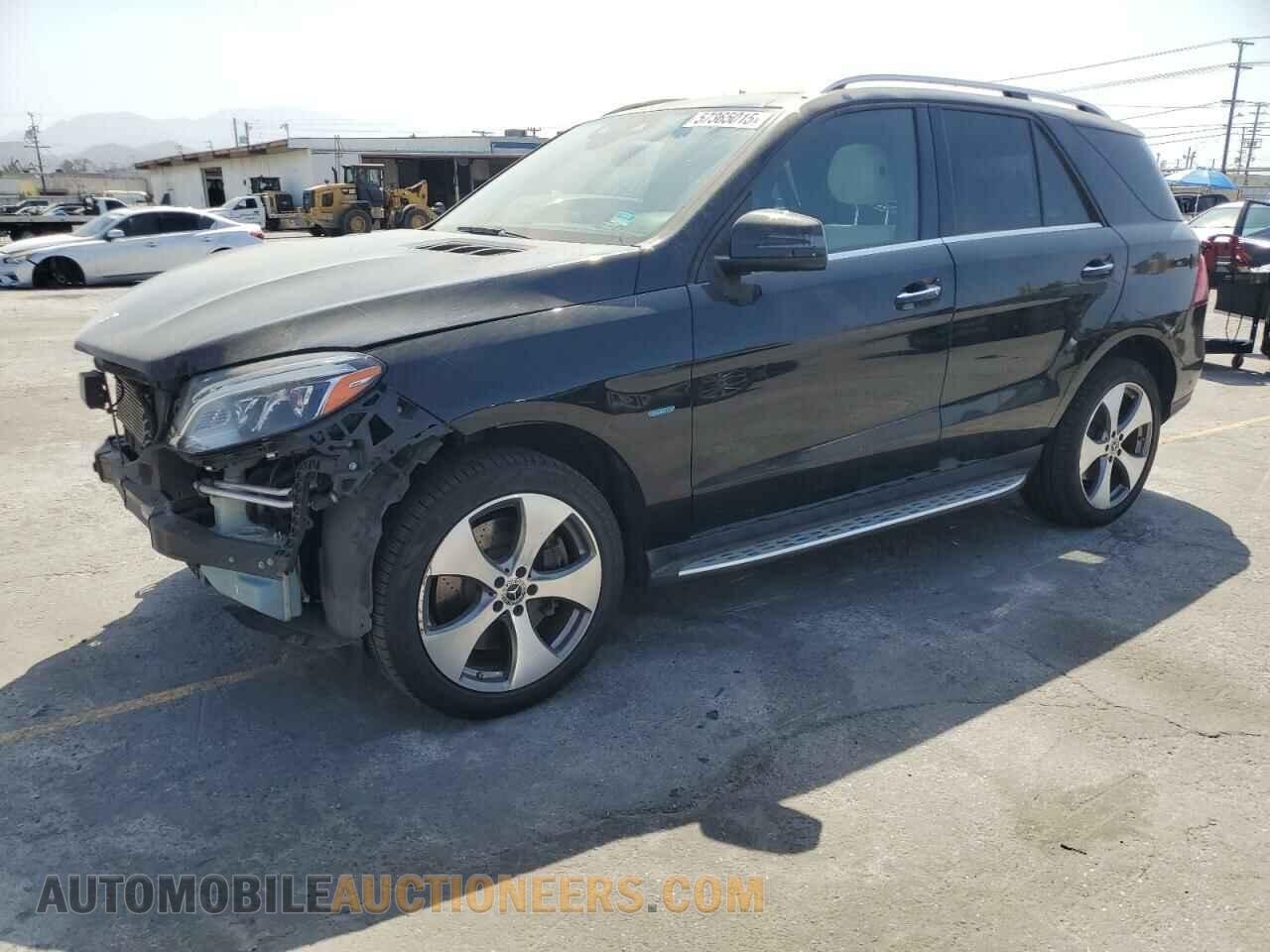 4JGDA6DB3JB011136 MERCEDES-BENZ GLE-CLASS 2018