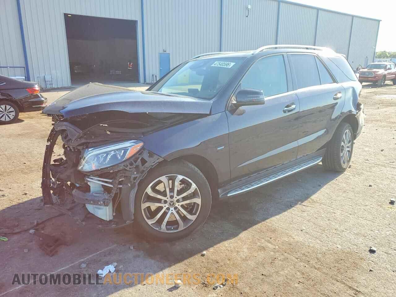 4JGDA6DB3JB030902 MERCEDES-BENZ GLE-CLASS 2018