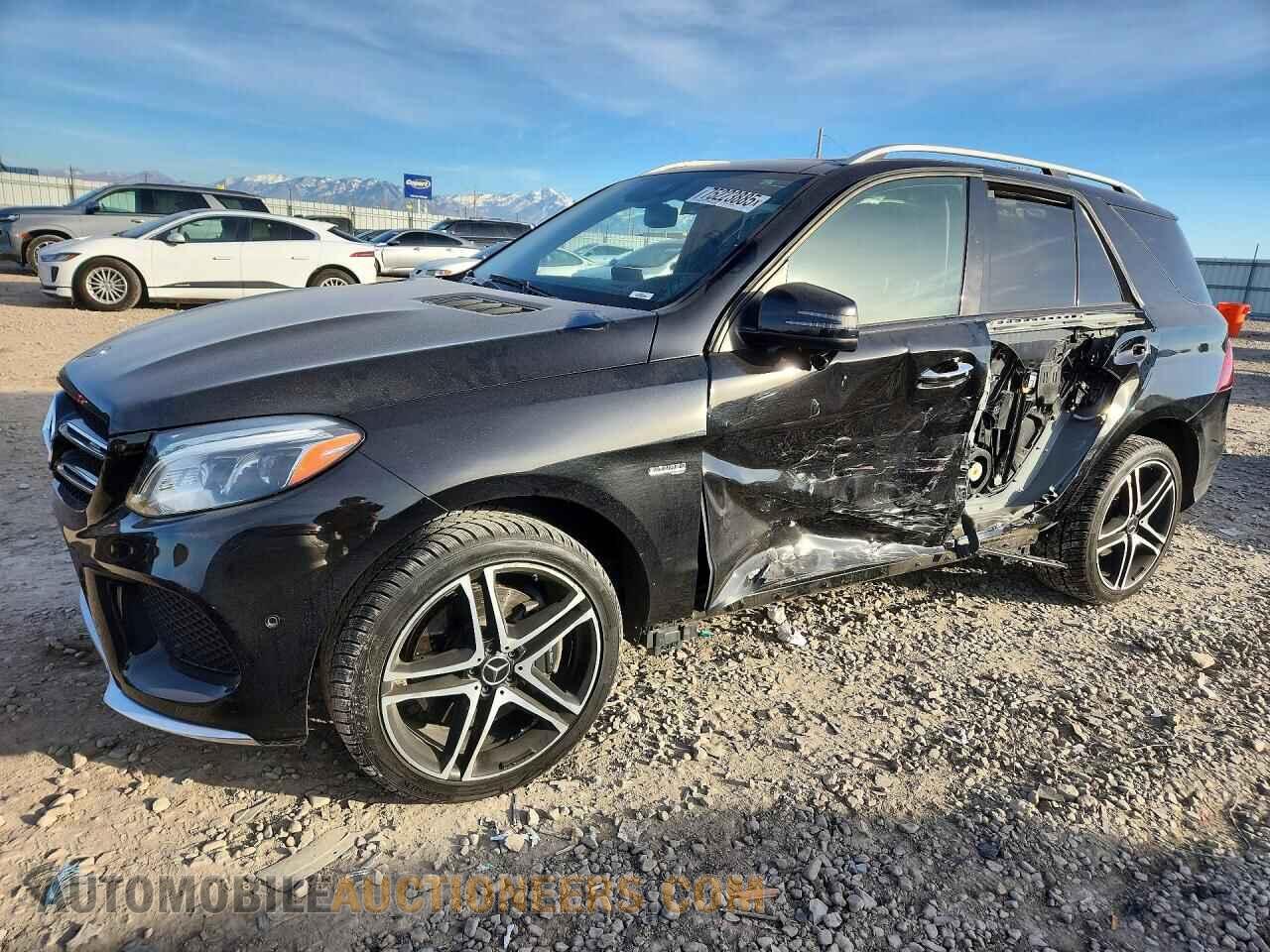 4JGDA6EB3JB129461 MERCEDES-BENZ GLE-CLASS 2018