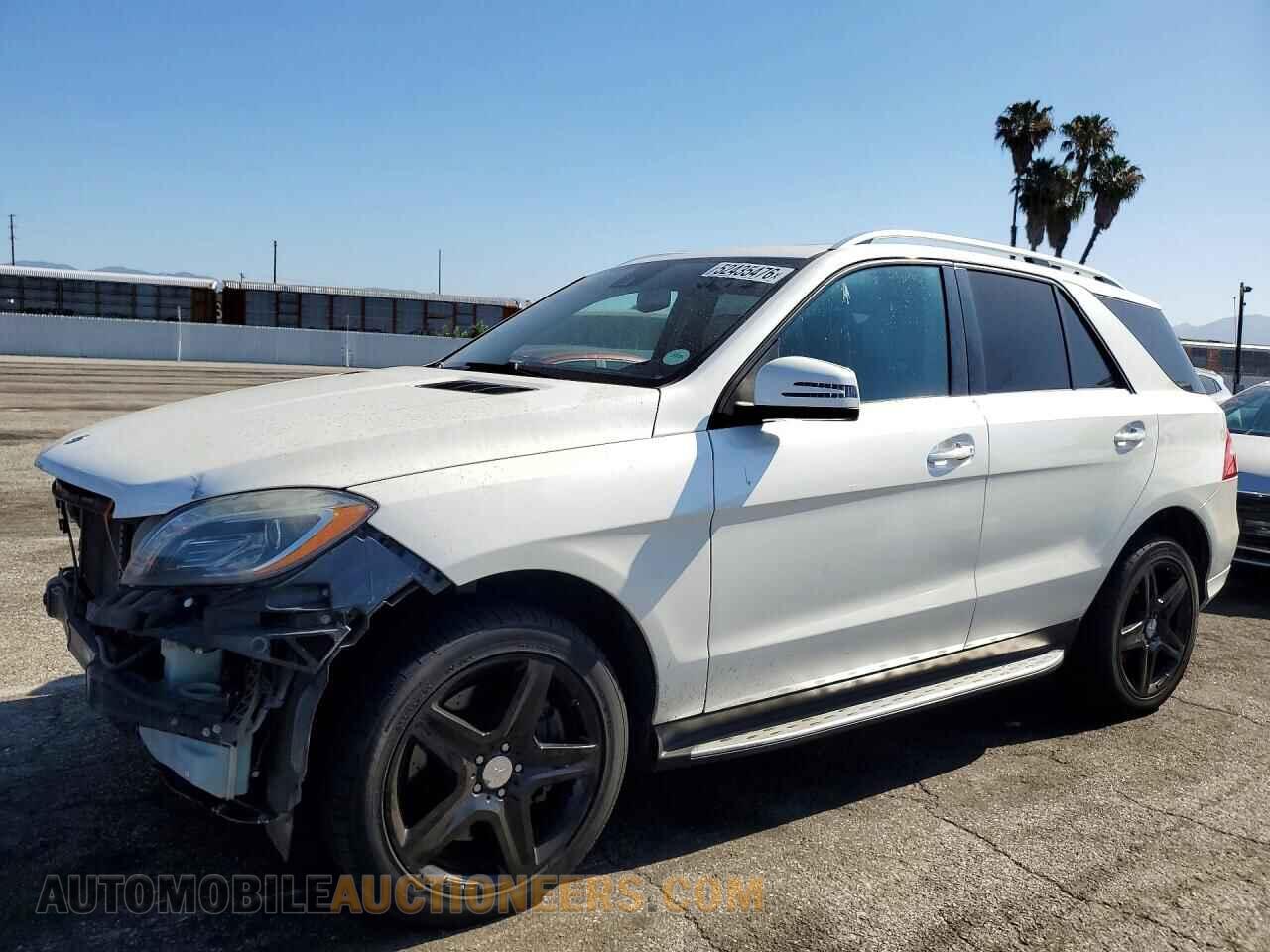 4JGDA7DB9DA262498 MERCEDES-BENZ M-CLASS 2013