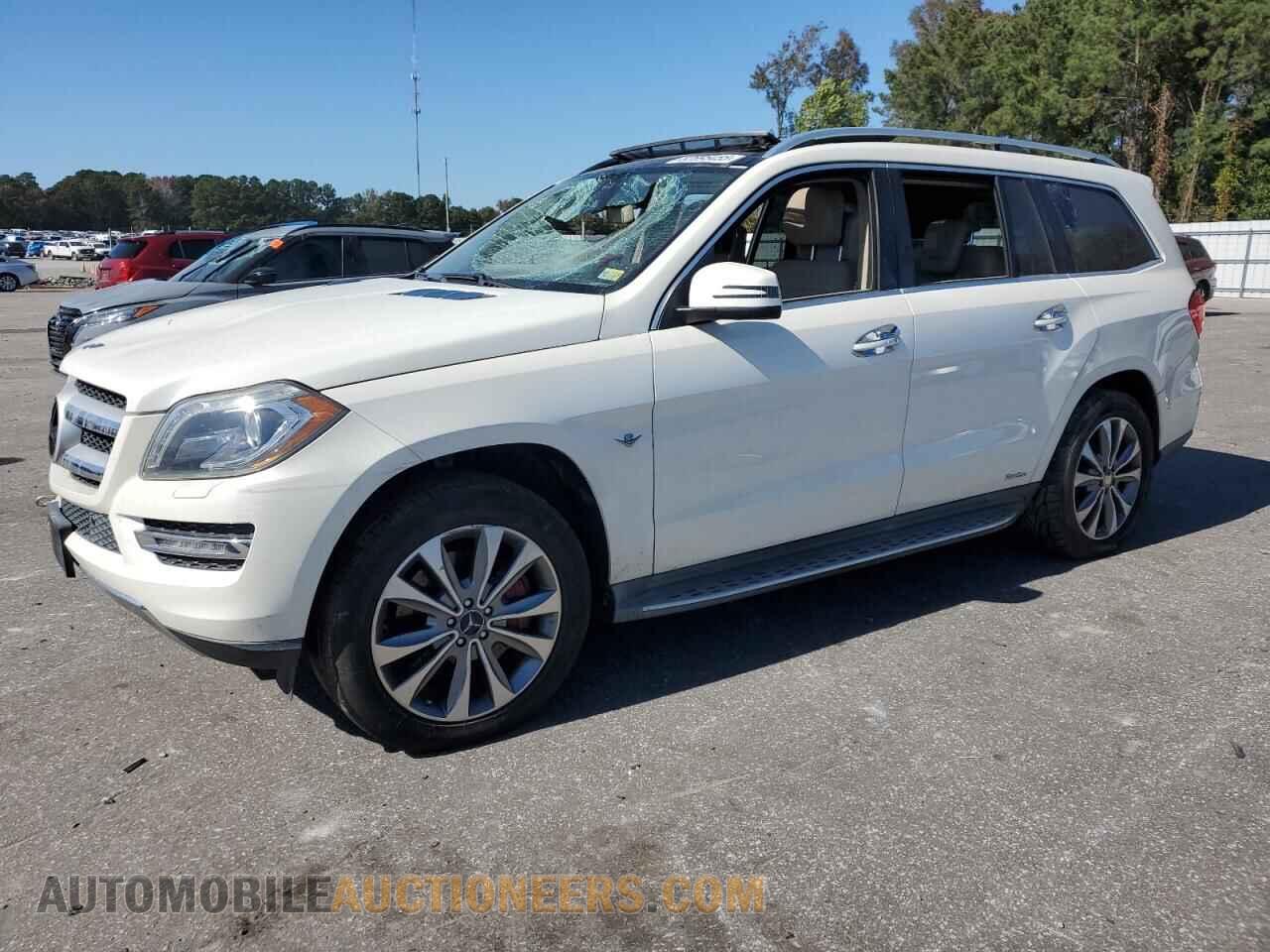 4JGDF7CE9DA123890 MERCEDES-BENZ GL-CLASS 2013